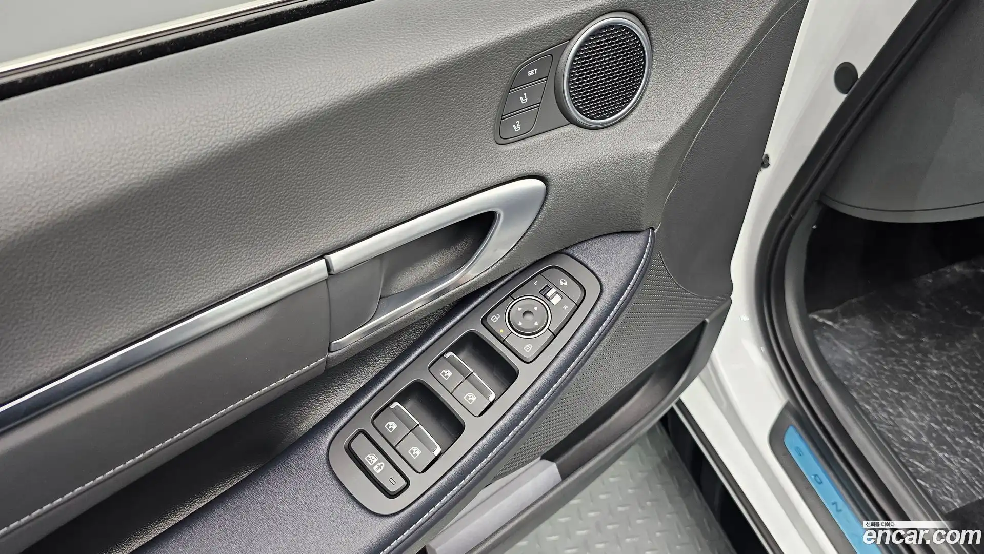 Sonata Hyundai 2023.6-OPTION-041