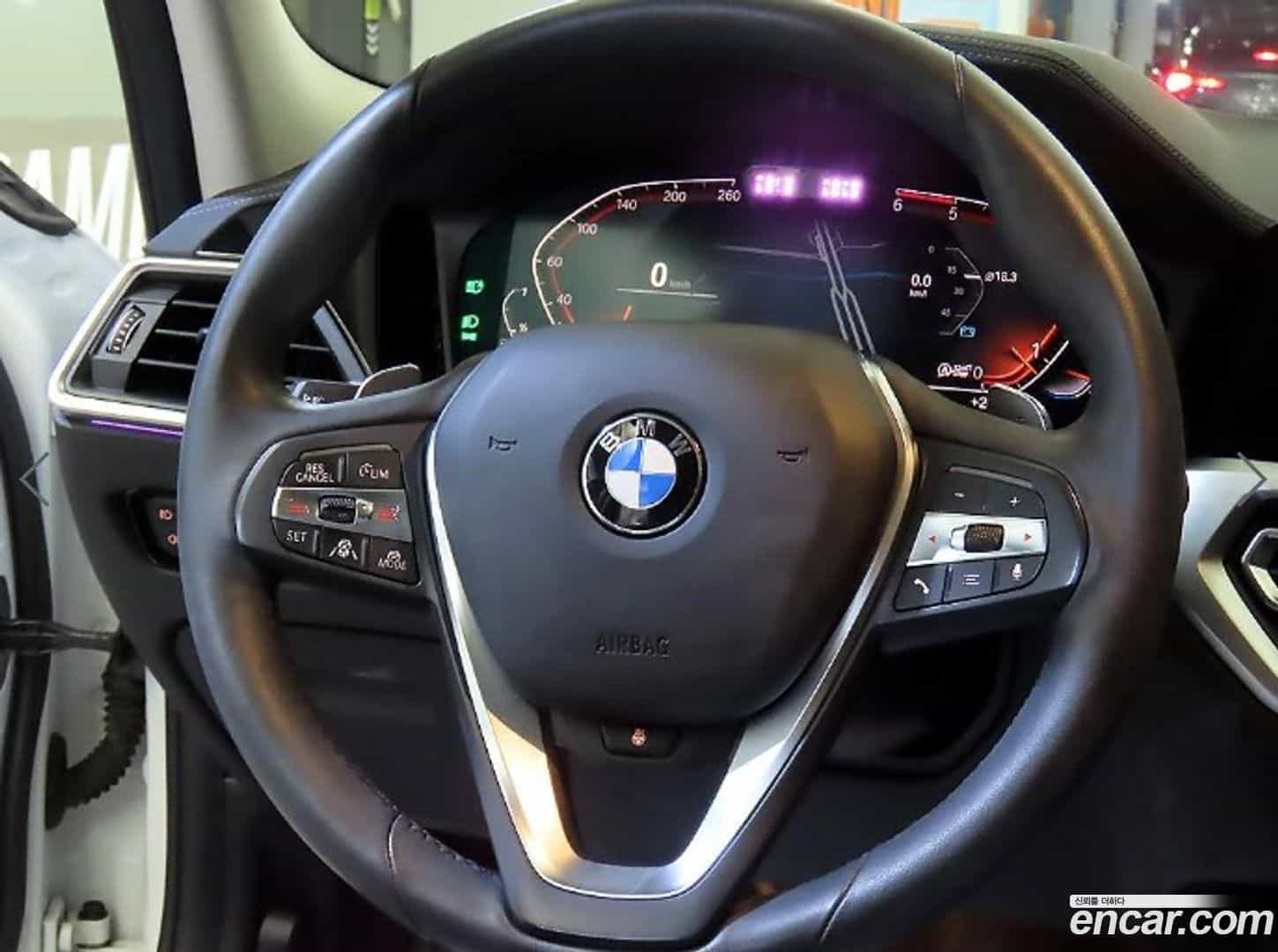 3-Series BMW 2019.9-INNER-008