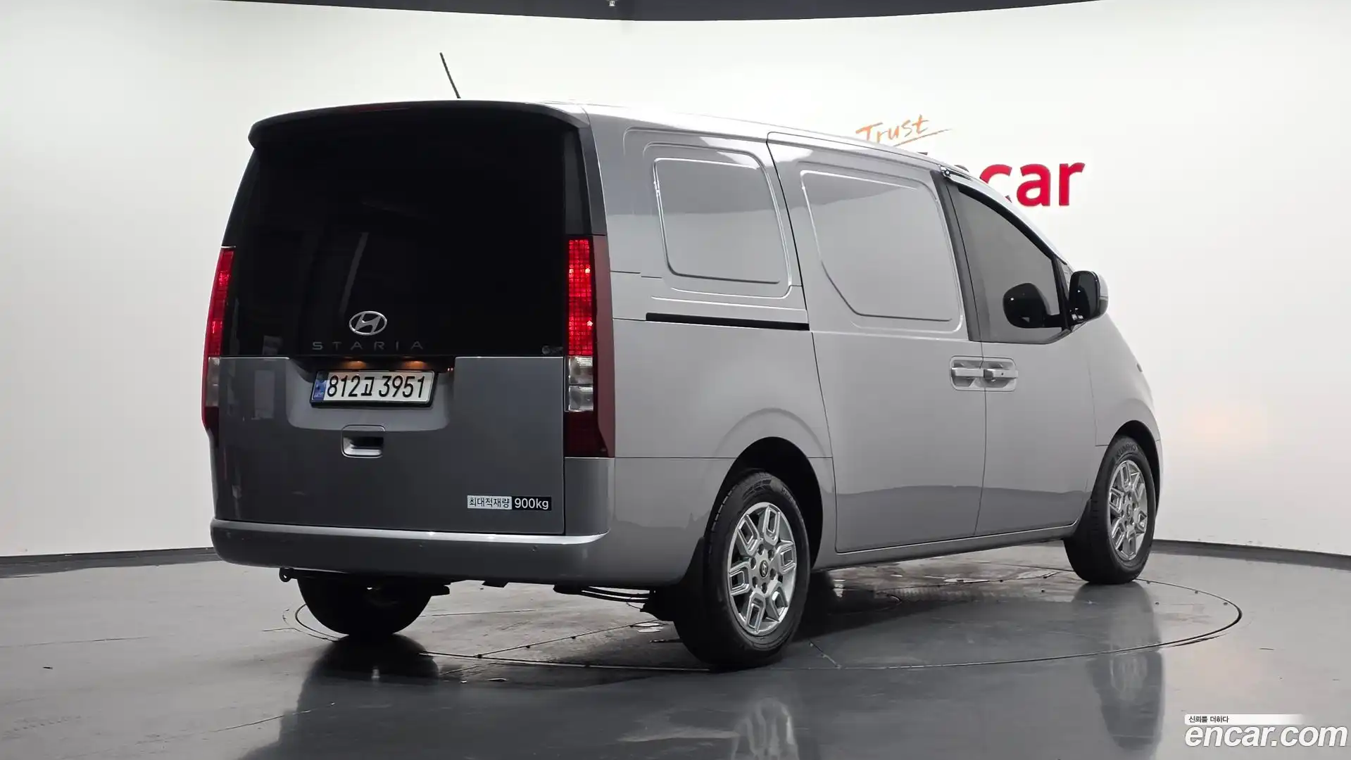 Staria Hyundai 2025.0-OUTER-002