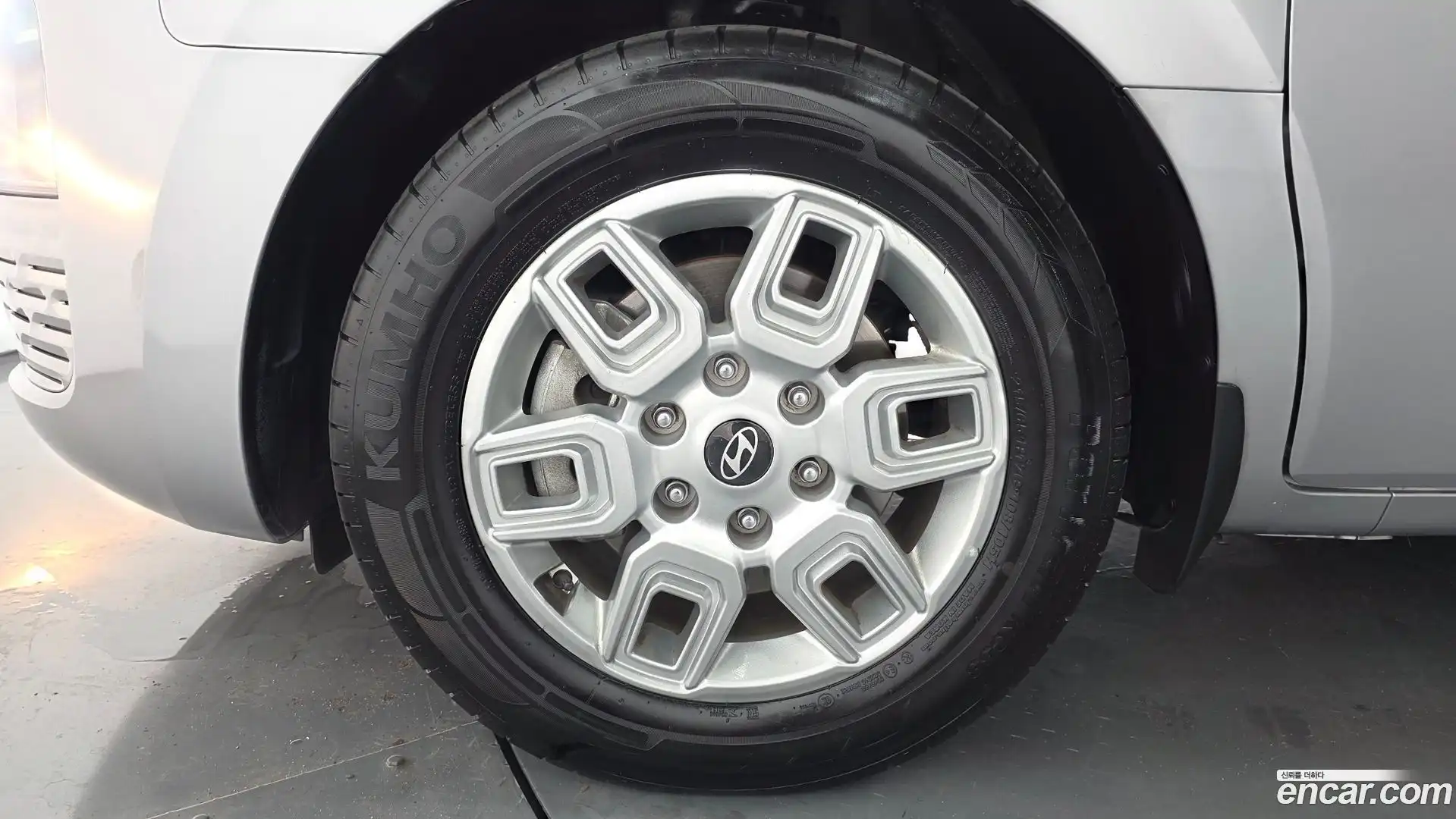 Staria Hyundai 2025.0-OUTER-005