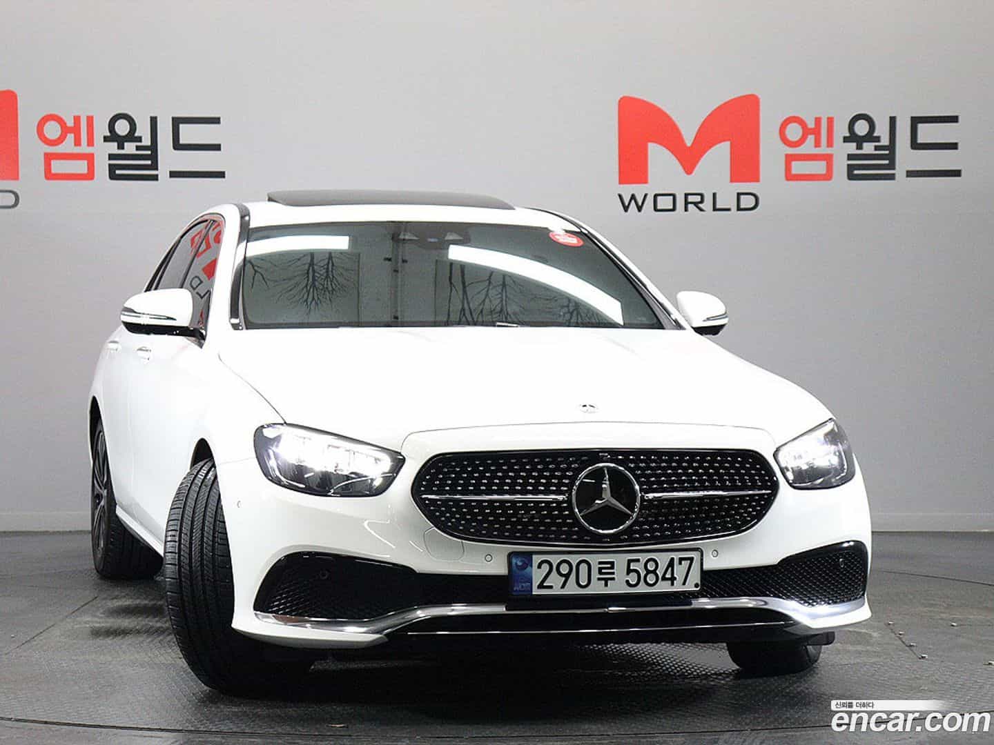 E-Class Mercedes-Benz 2021.11-OUTER-002