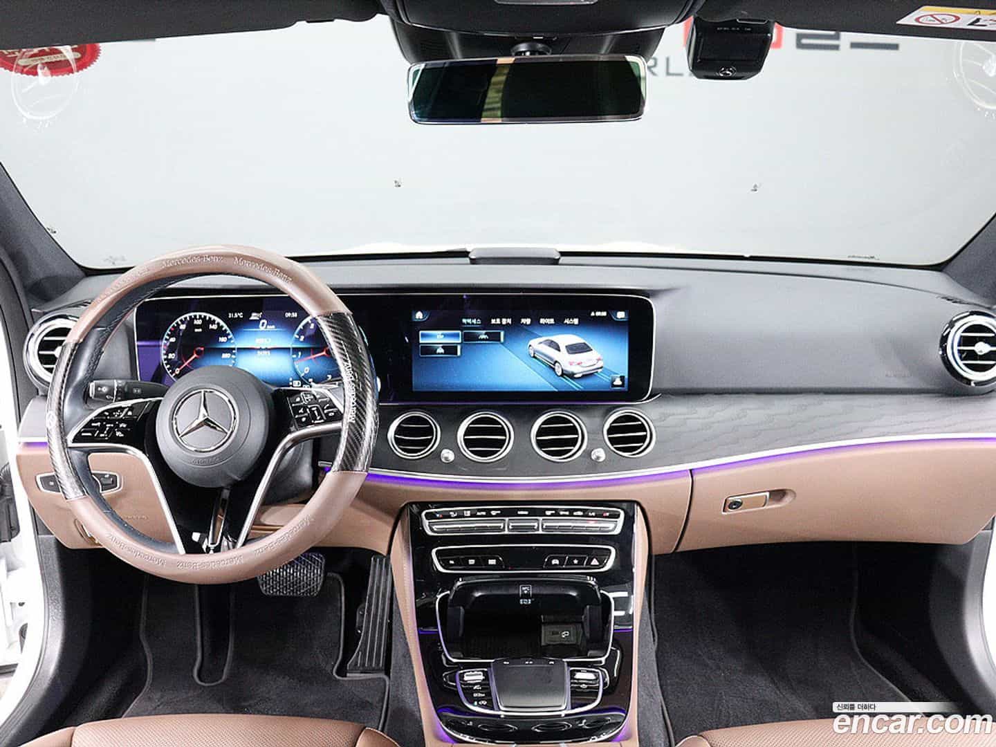 E-Class Mercedes-Benz 2021.11-OPTION-018