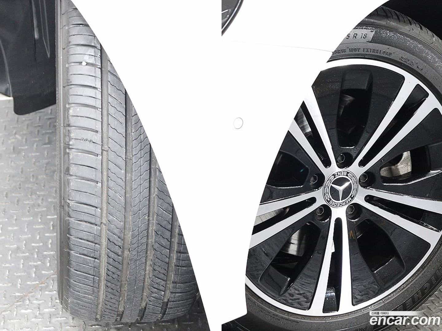 E-Class Mercedes-Benz 2021.11-OPTION-024