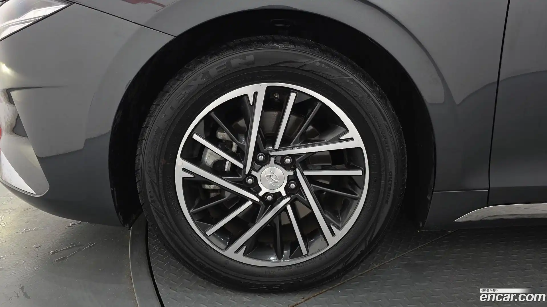 Grandeur Hyundai 2022.6-OUTER-005