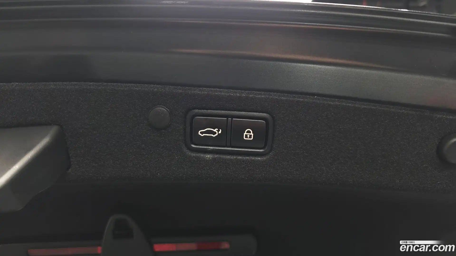 Grandeur Hyundai 2022.6-OPTION-024