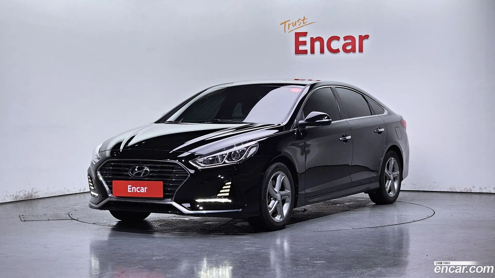 Main__Slider__Photo:Sonata Hyundai 2018.2-0