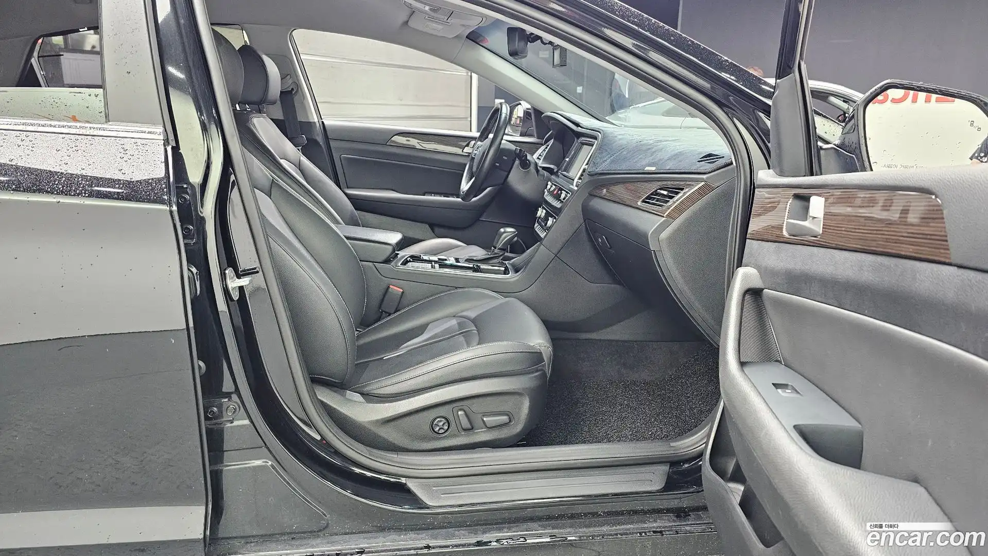 Sonata Hyundai 2018.2-OPTION-015
