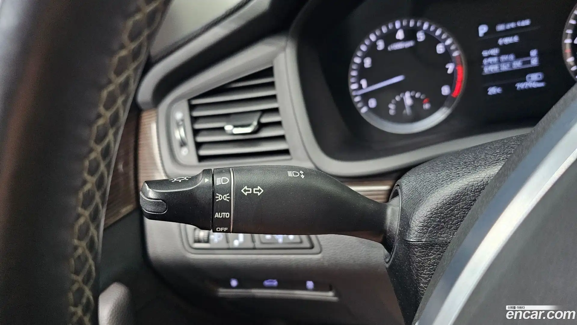 Sonata Hyundai 2018.2-OPTION-022