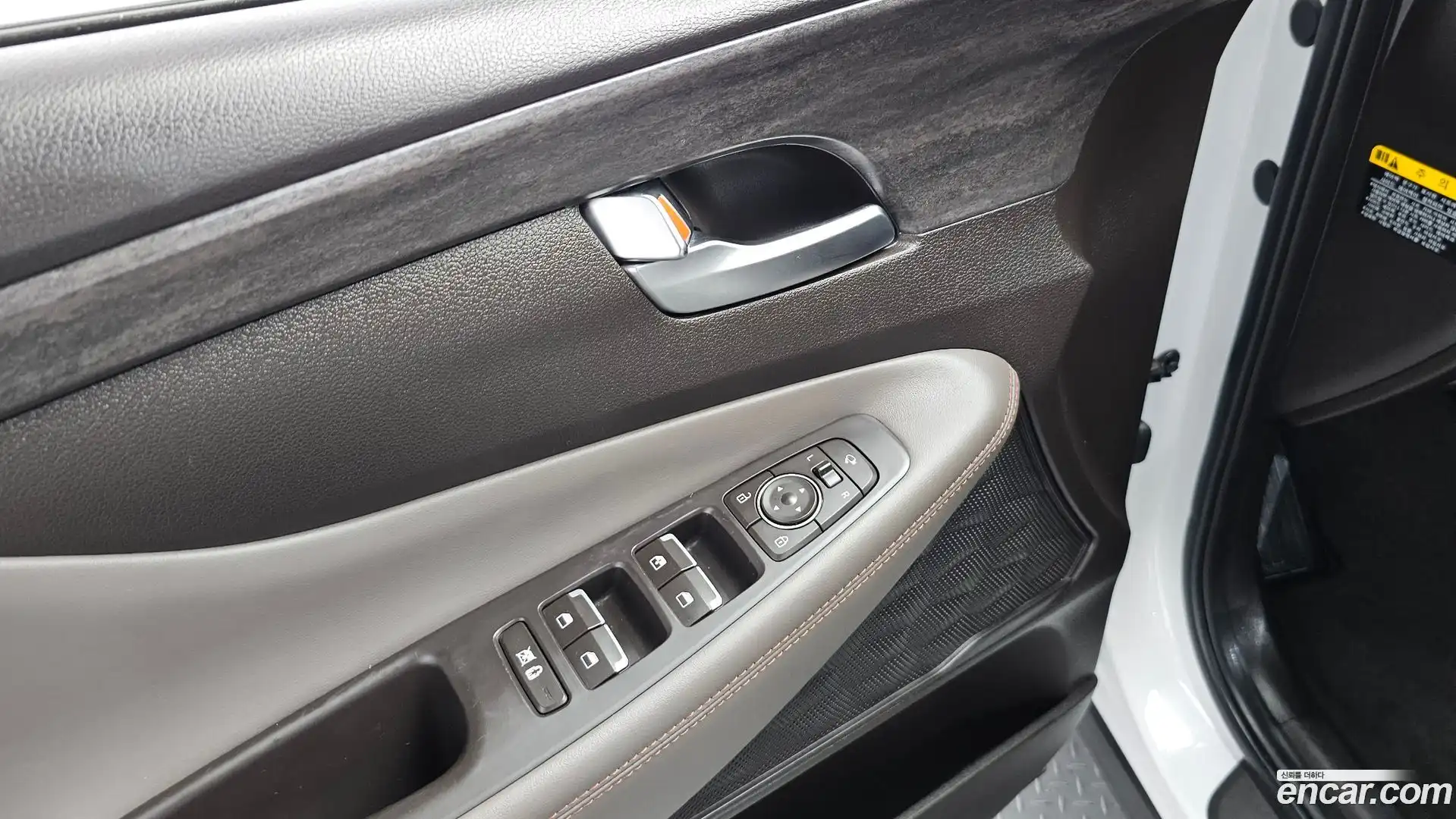 Santafe Hyundai 2019.7-OPTION-021