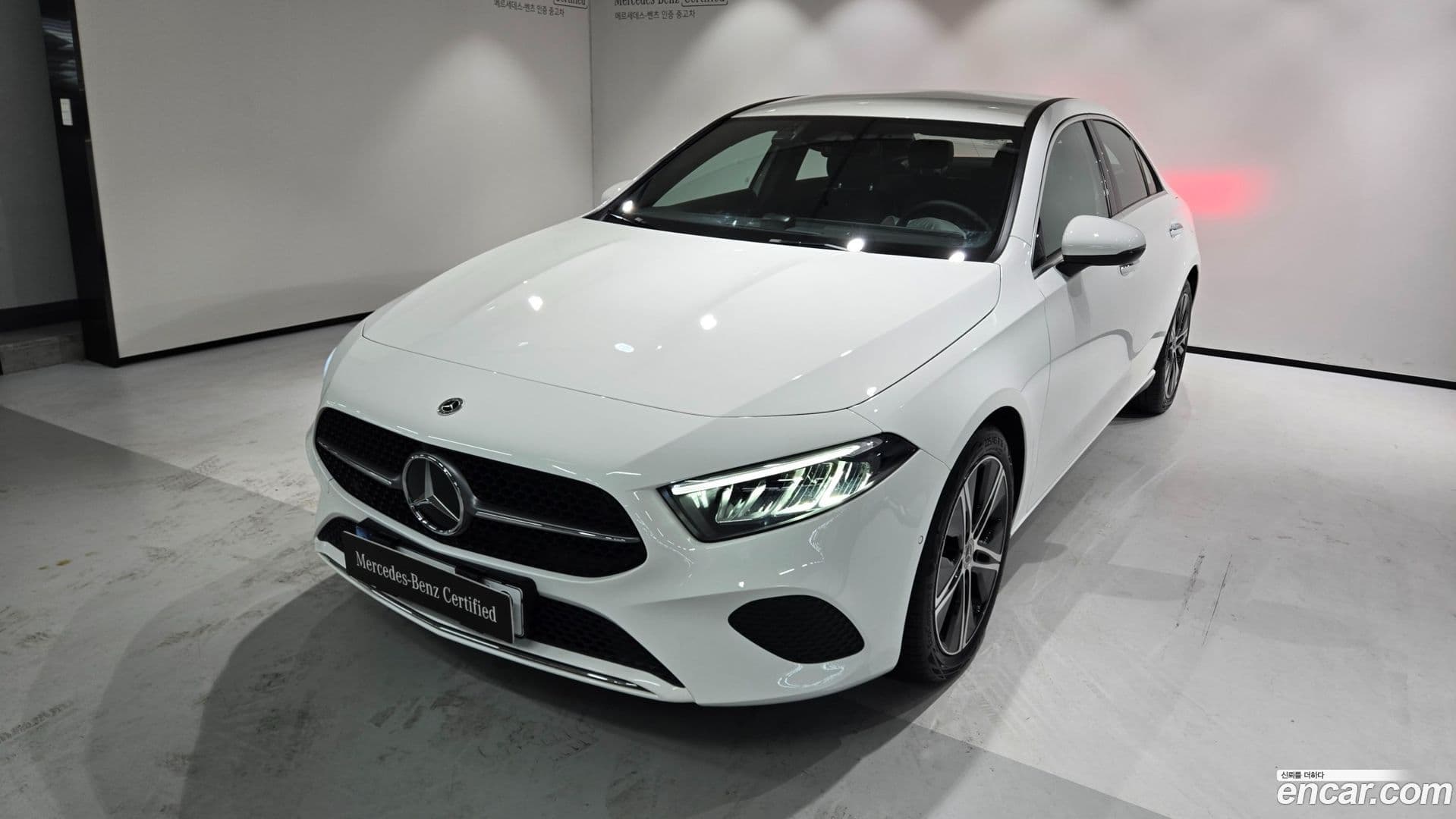 Main__Slider__Photo:A-Class Mercedes-Benz 2025.9-0