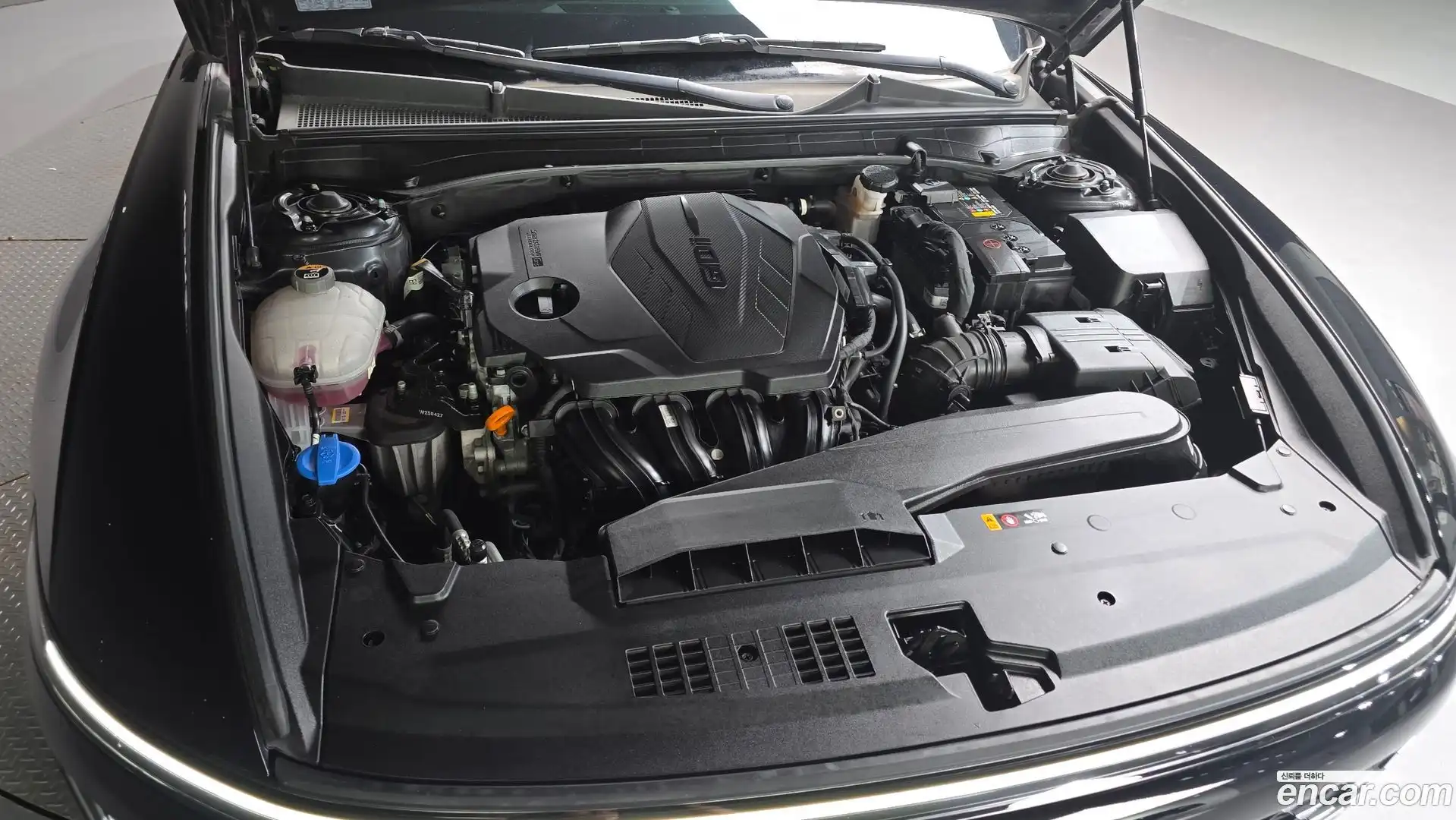 Grandeur Hyundai 2023.4-OUTER-006