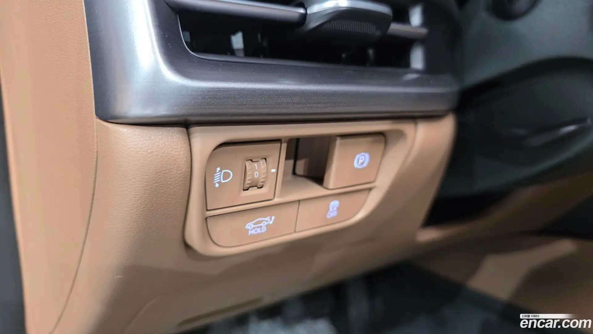 Grandeur Hyundai 2023.4-OPTION-016