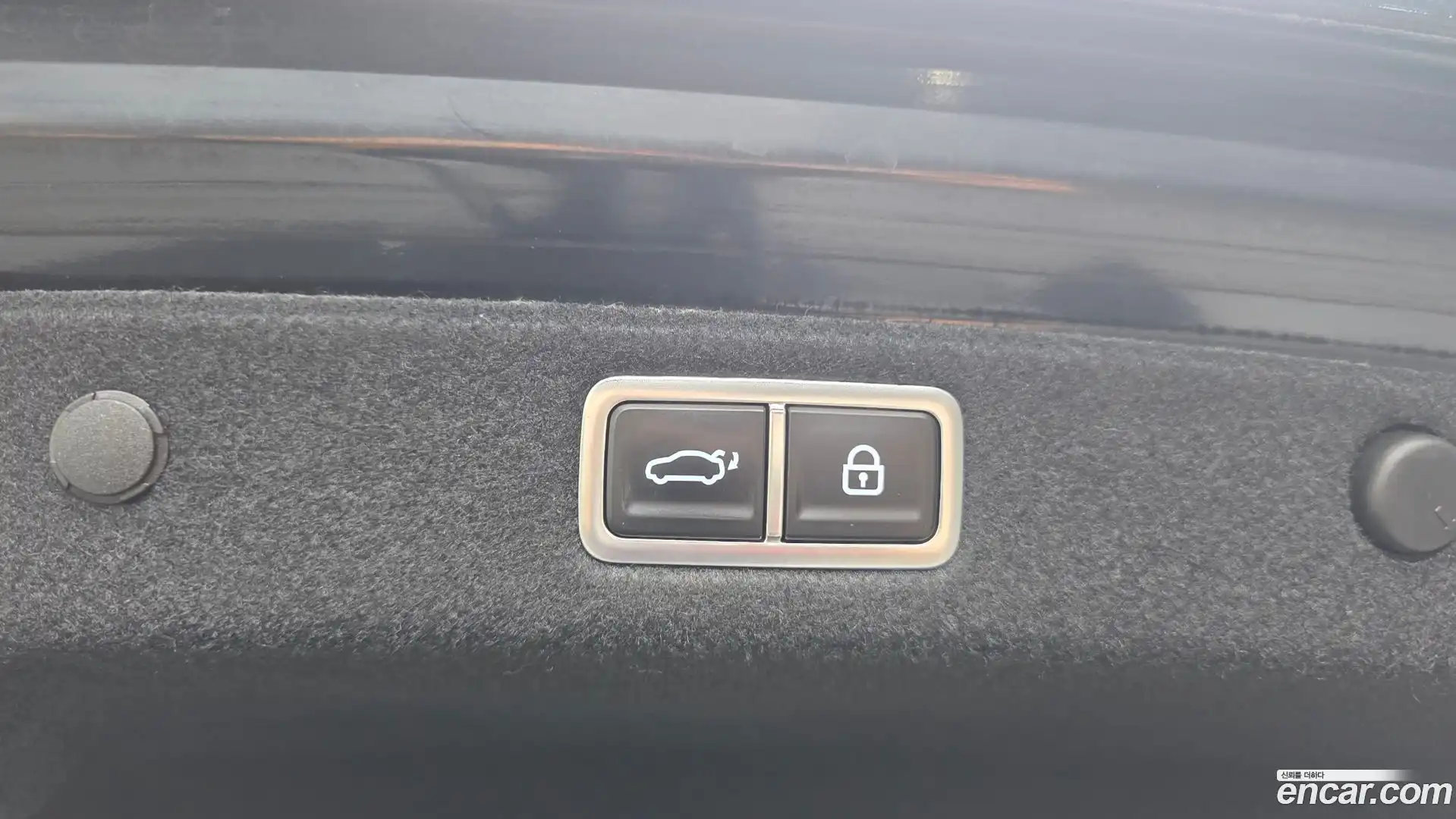 Grandeur Hyundai 2023.4-OPTION-045