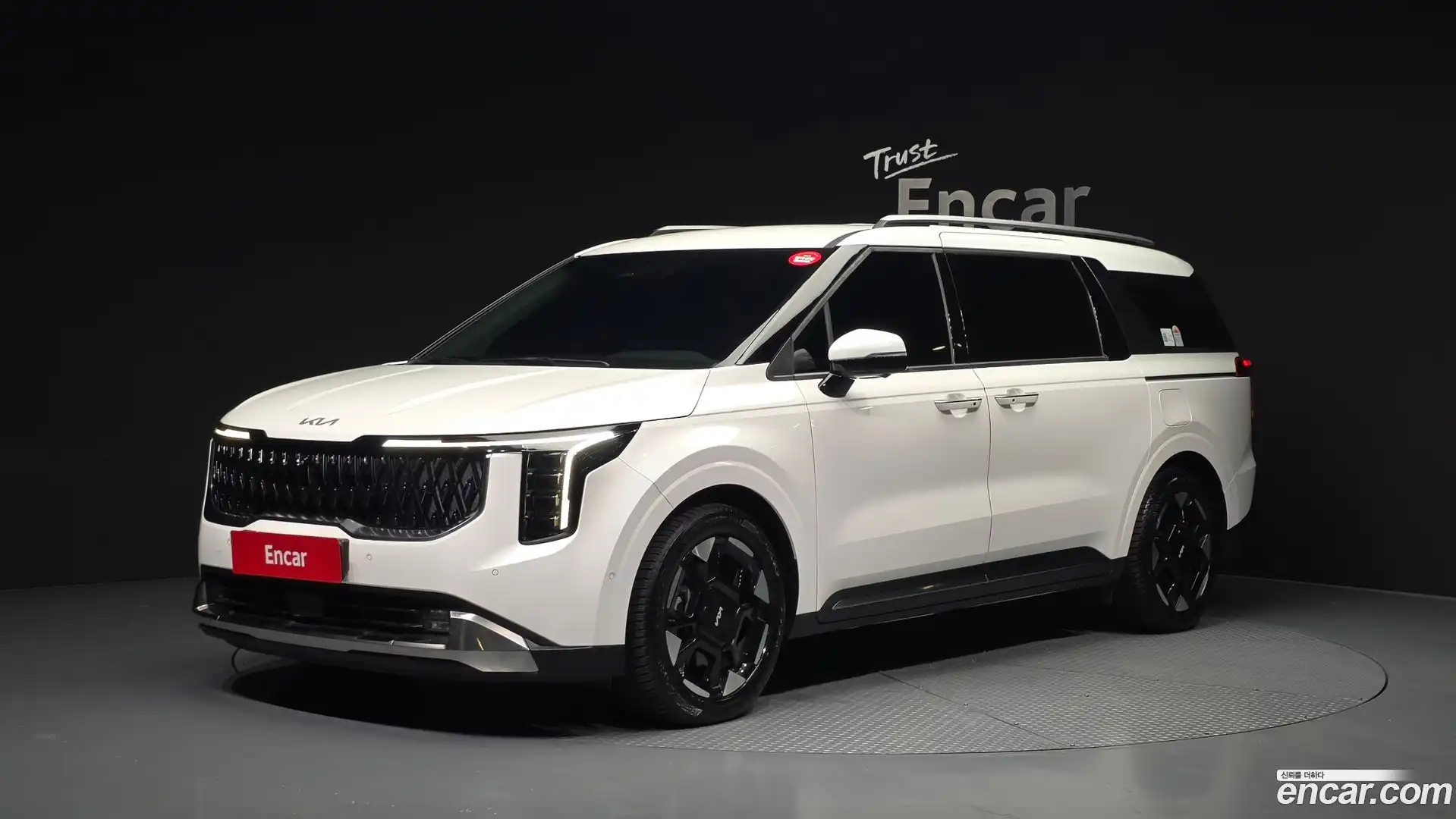 Canival Kia 2024.2-OUTER-001