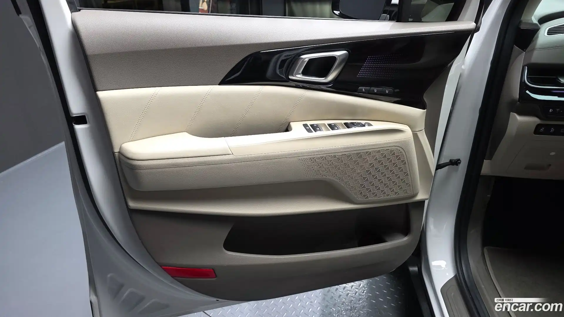 Canival Kia 2024.2-INNER-035