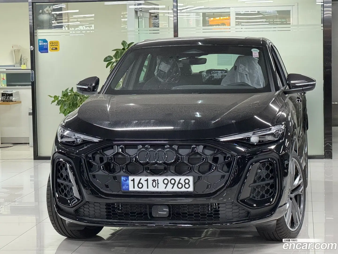Main__Slider__Photo:Q5 Audi 2025.11-0