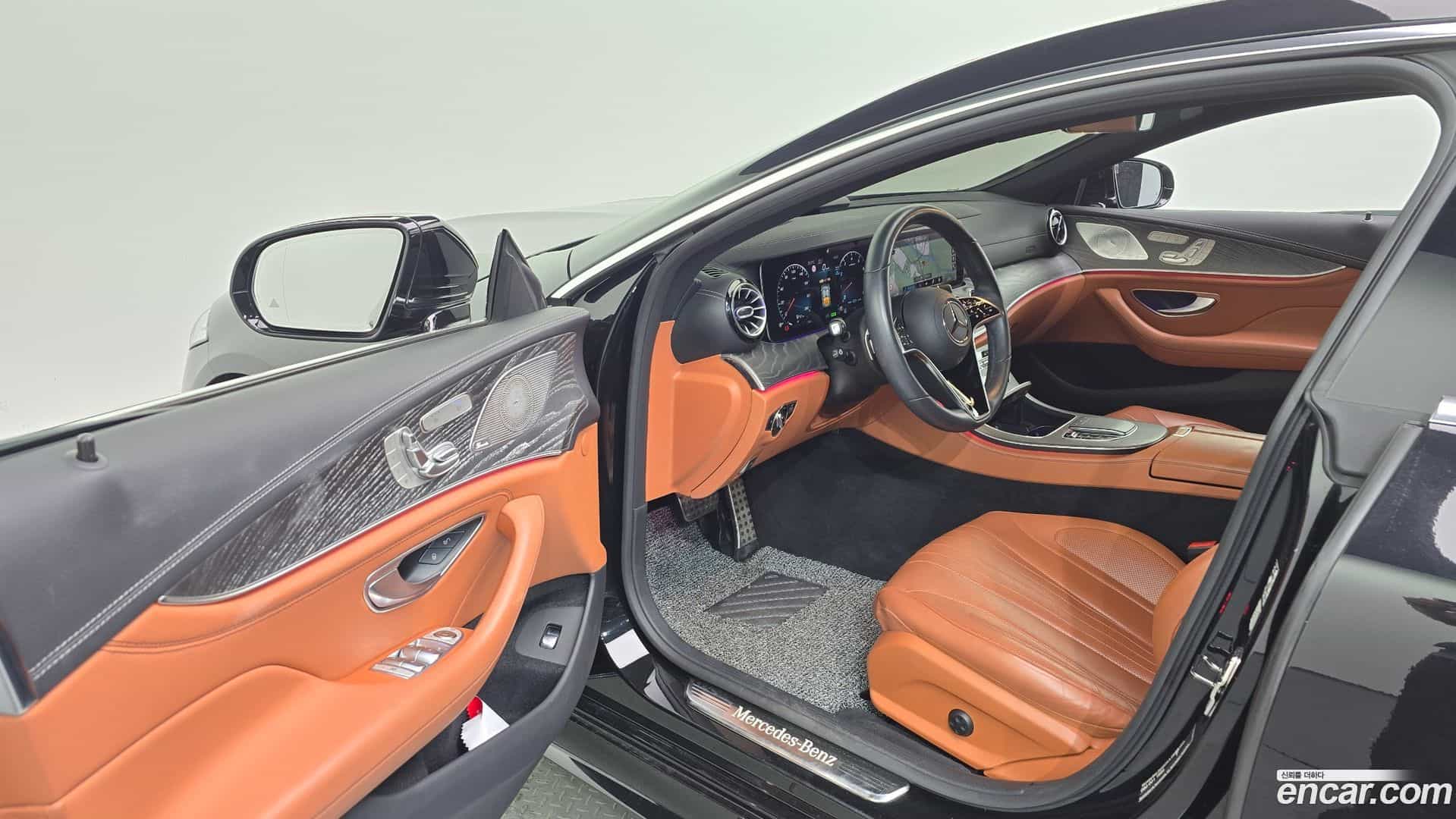 CLS-Class Mercedes-Benz 2022.5-INNER-010