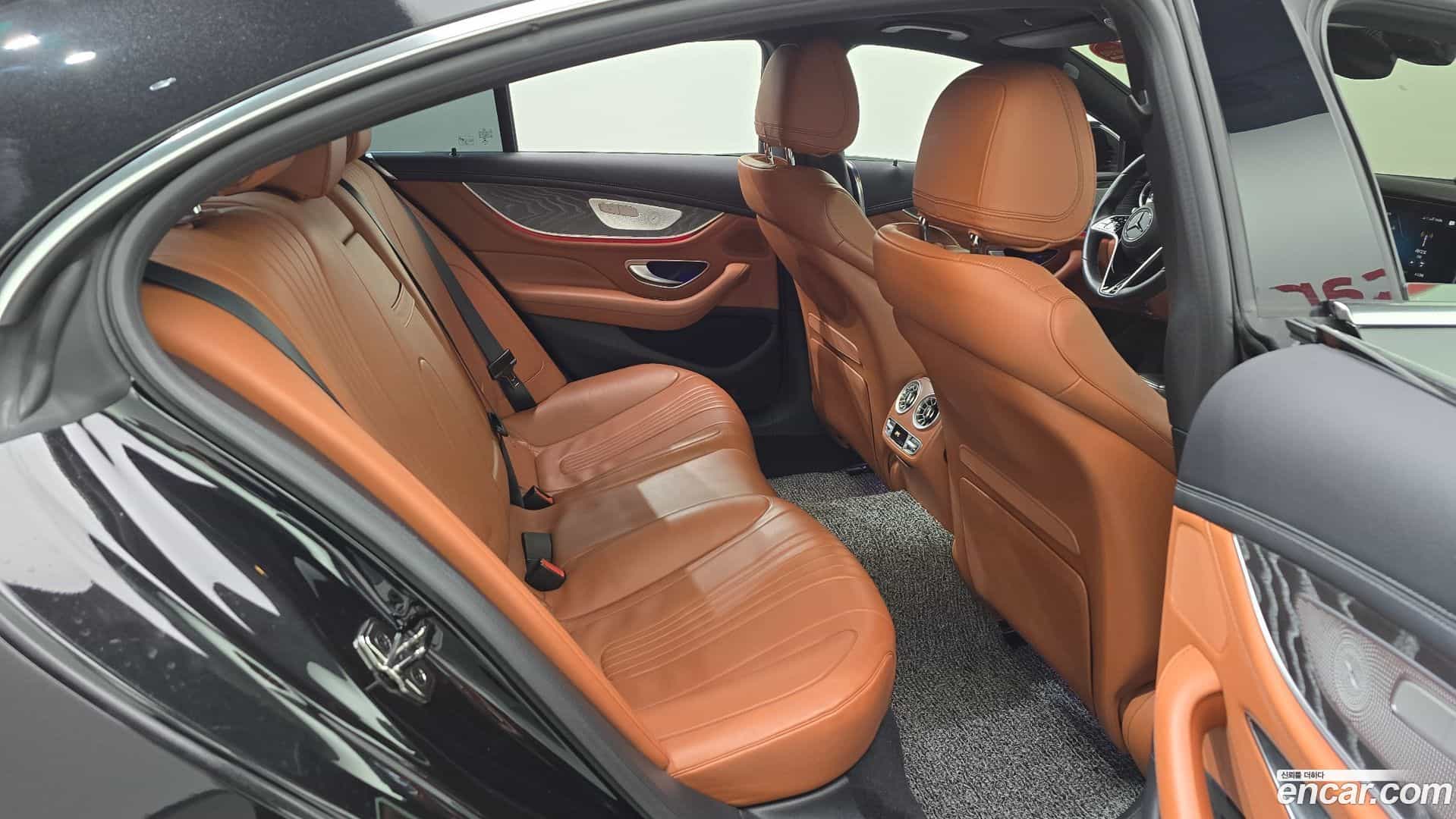 CLS-Class Mercedes-Benz 2022.5-OPTION-040