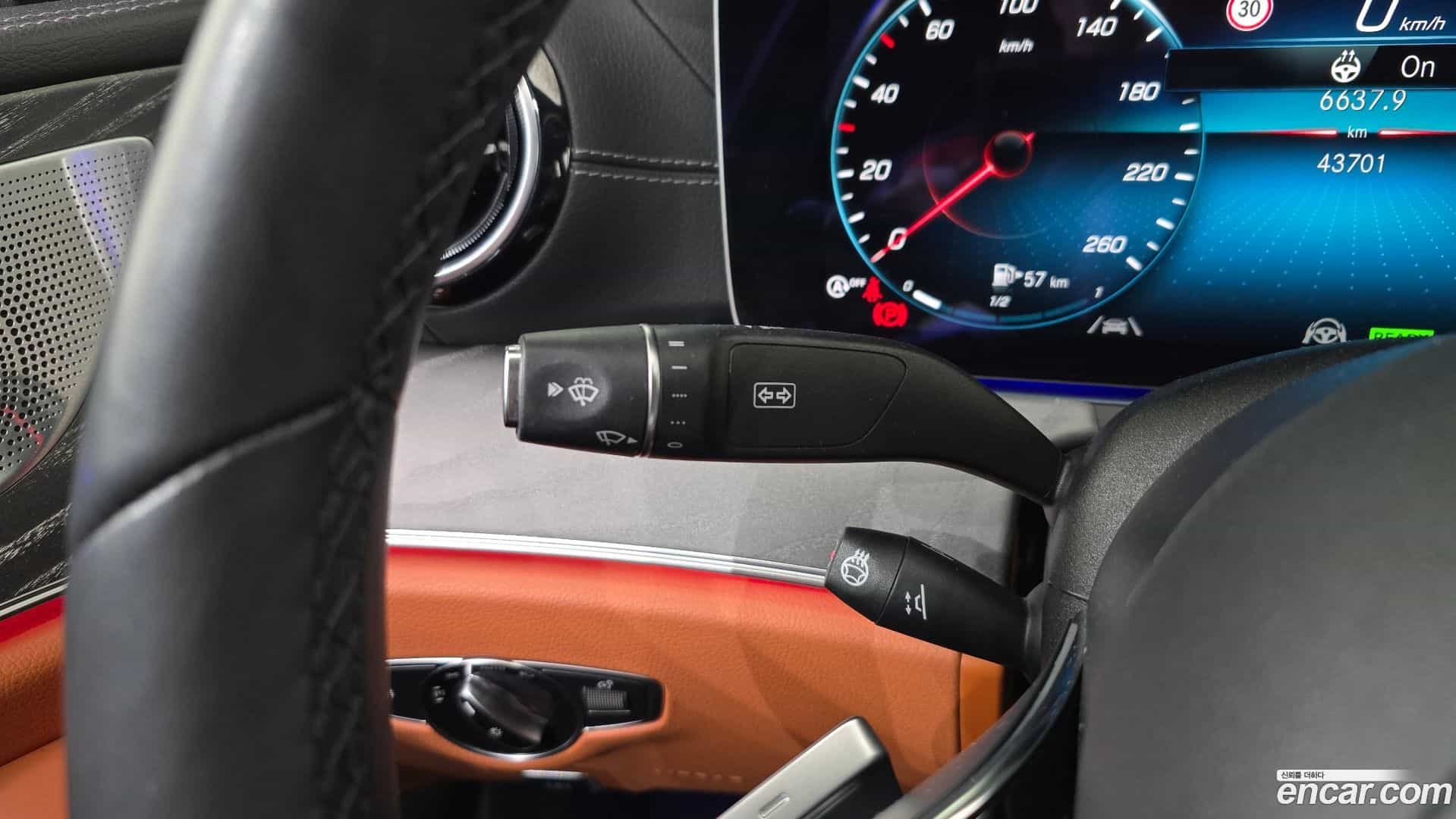 CLS-Class Mercedes-Benz 2022.5-OPTION-043
