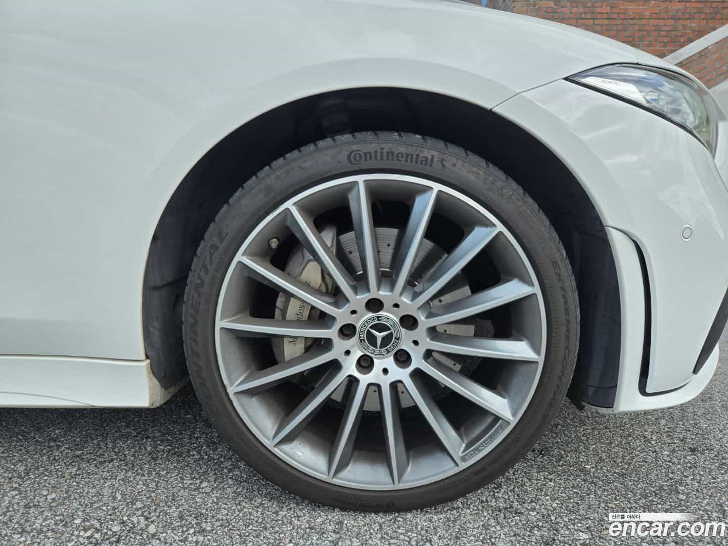 CLS-Class Mercedes-Benz 2019.7-OUTER-005