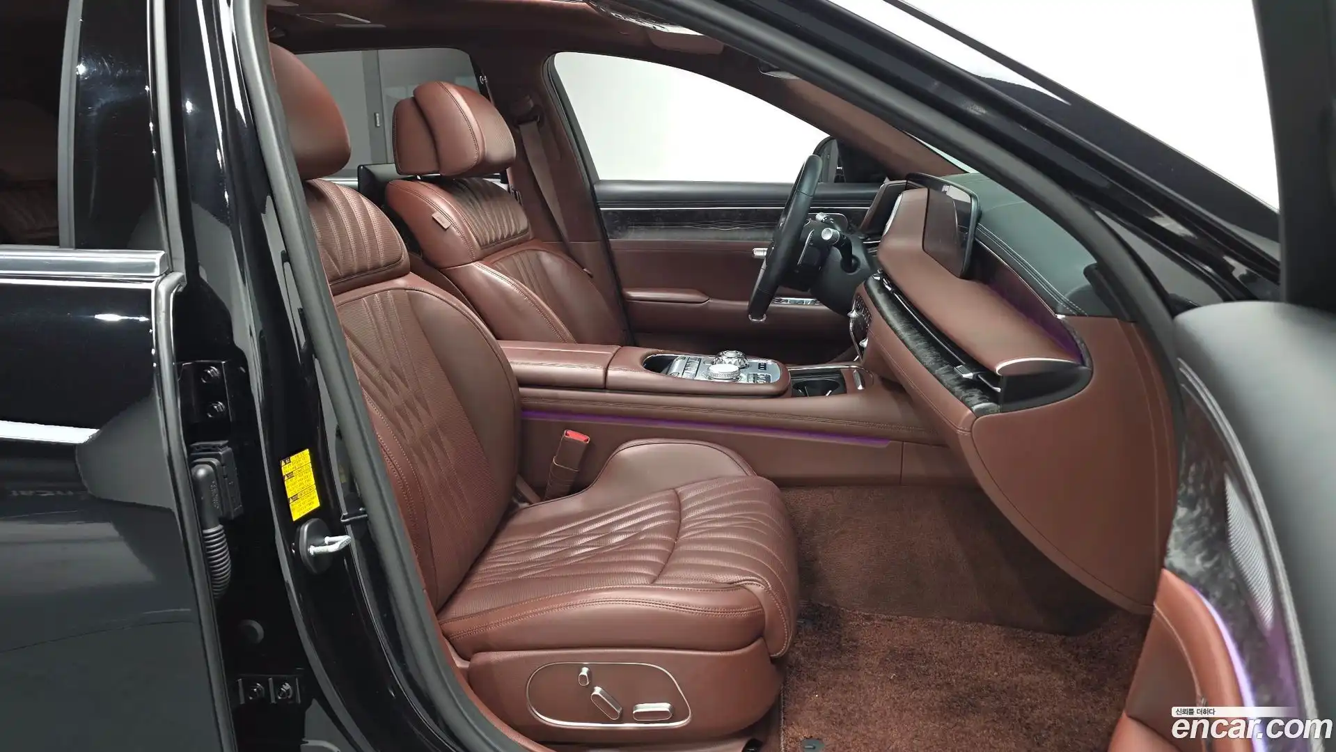 G90 Genesis 2022.1-INNER-036