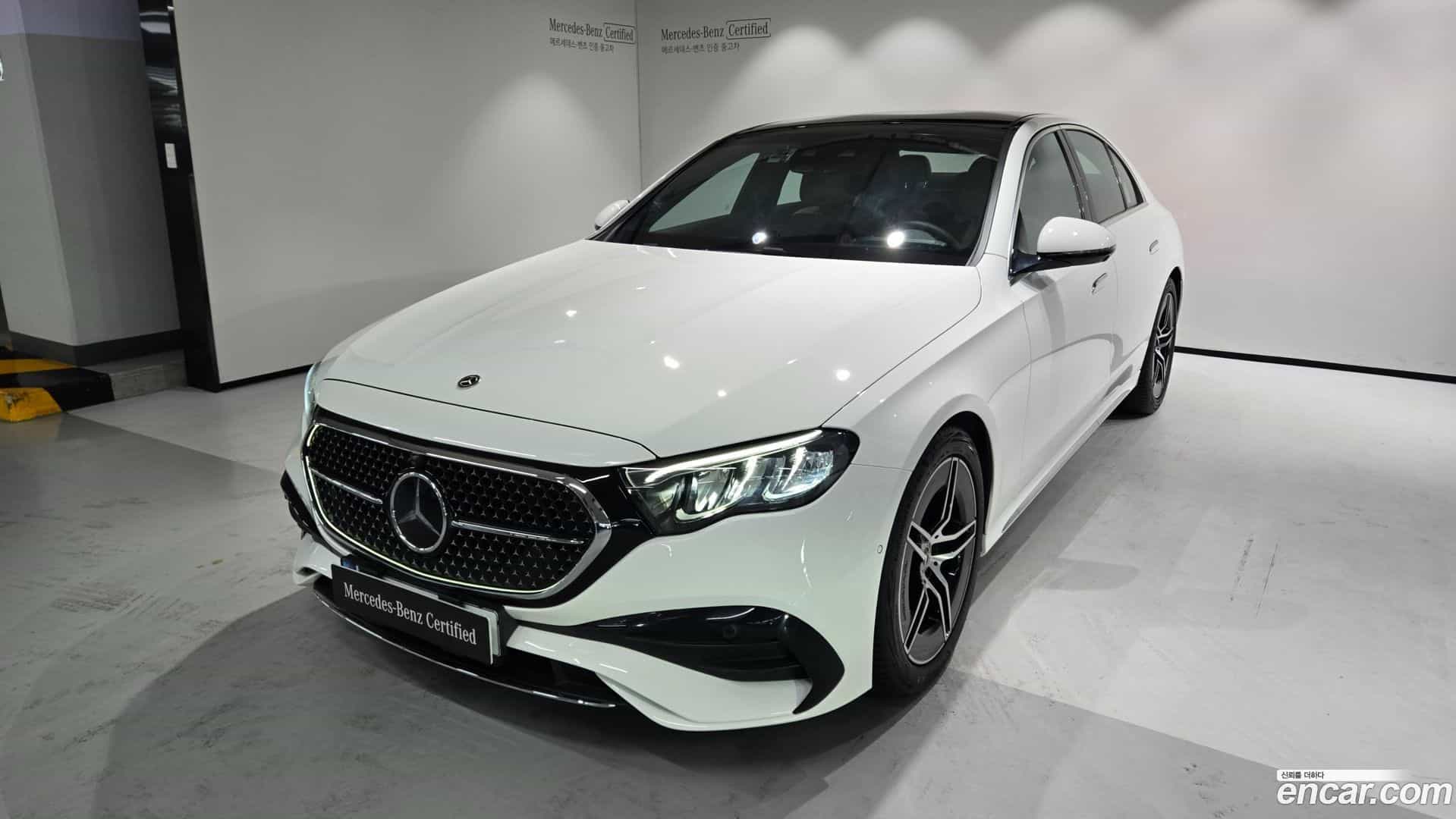 E-Class Mercedes-Benz 2025.7-OUTER-001