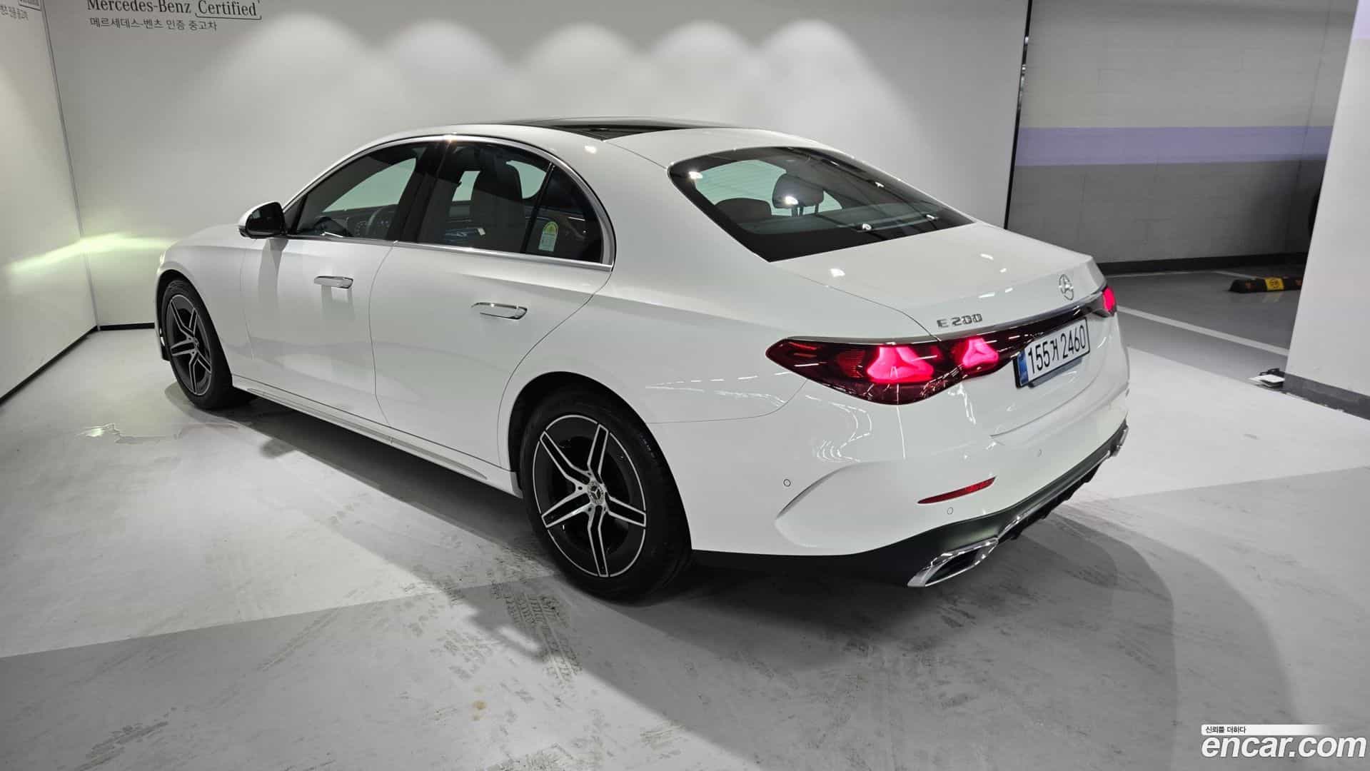 E-Class Mercedes-Benz 2025.7-OUTER-003