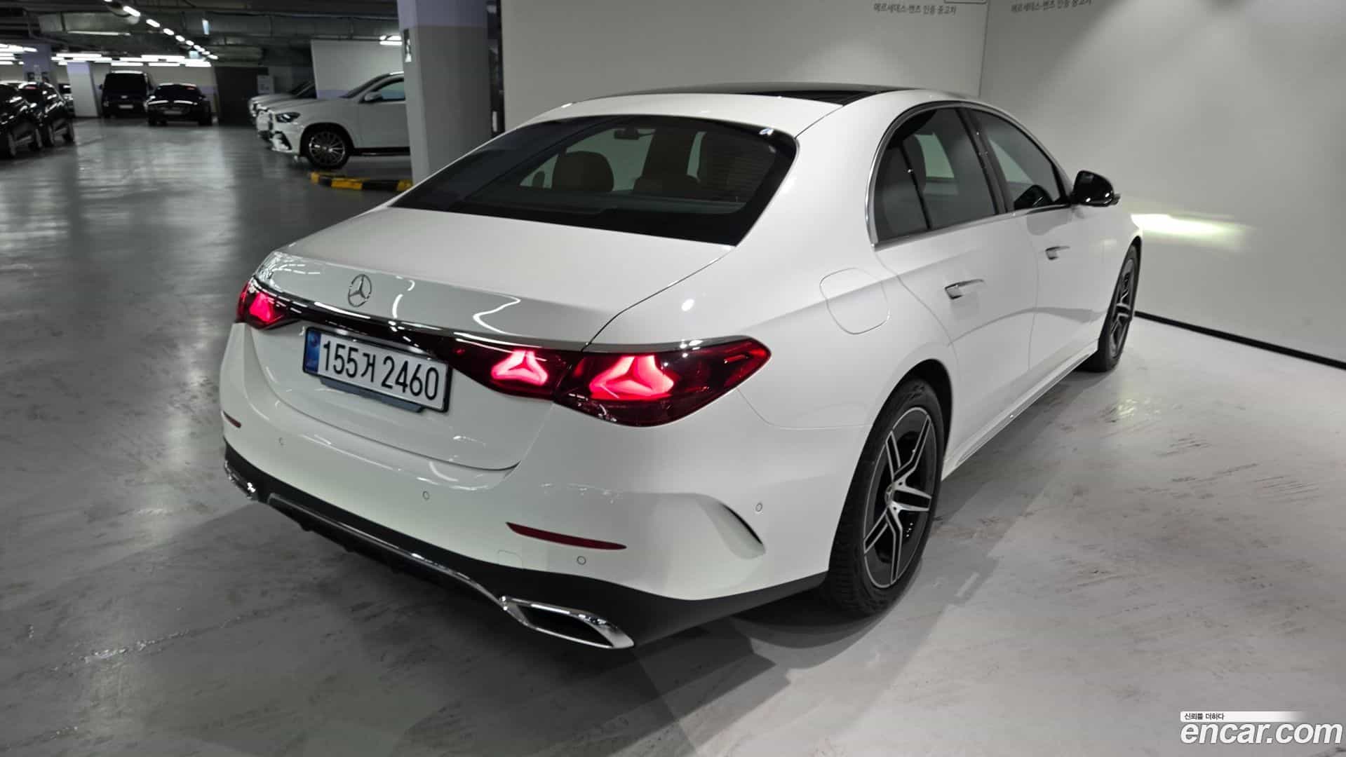 E-Class Mercedes-Benz 2025.7-OUTER-004