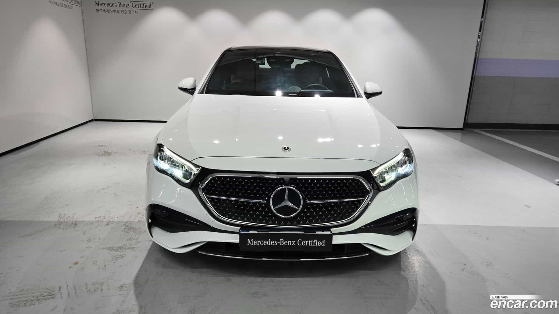 E-Class Mercedes-Benz 2025.7-OUTER-006
