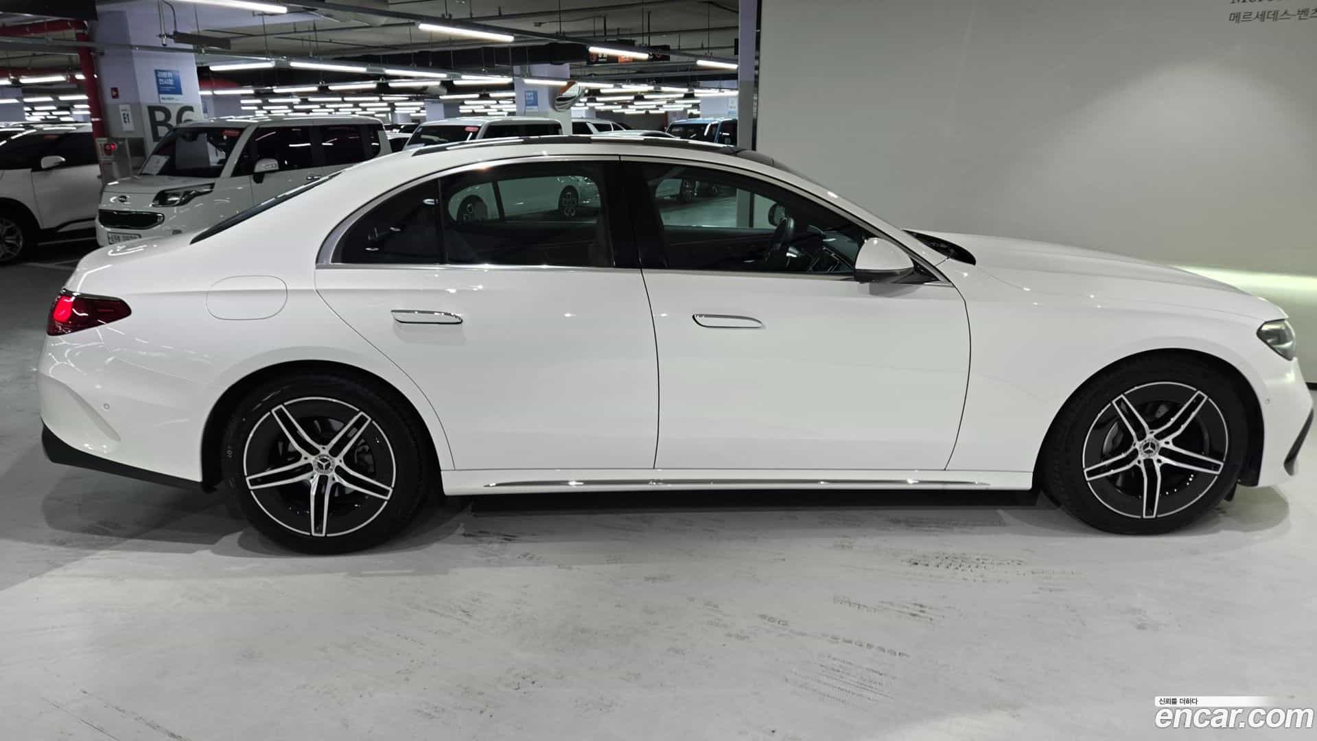 E-Class Mercedes-Benz 2025.7-INNER-009