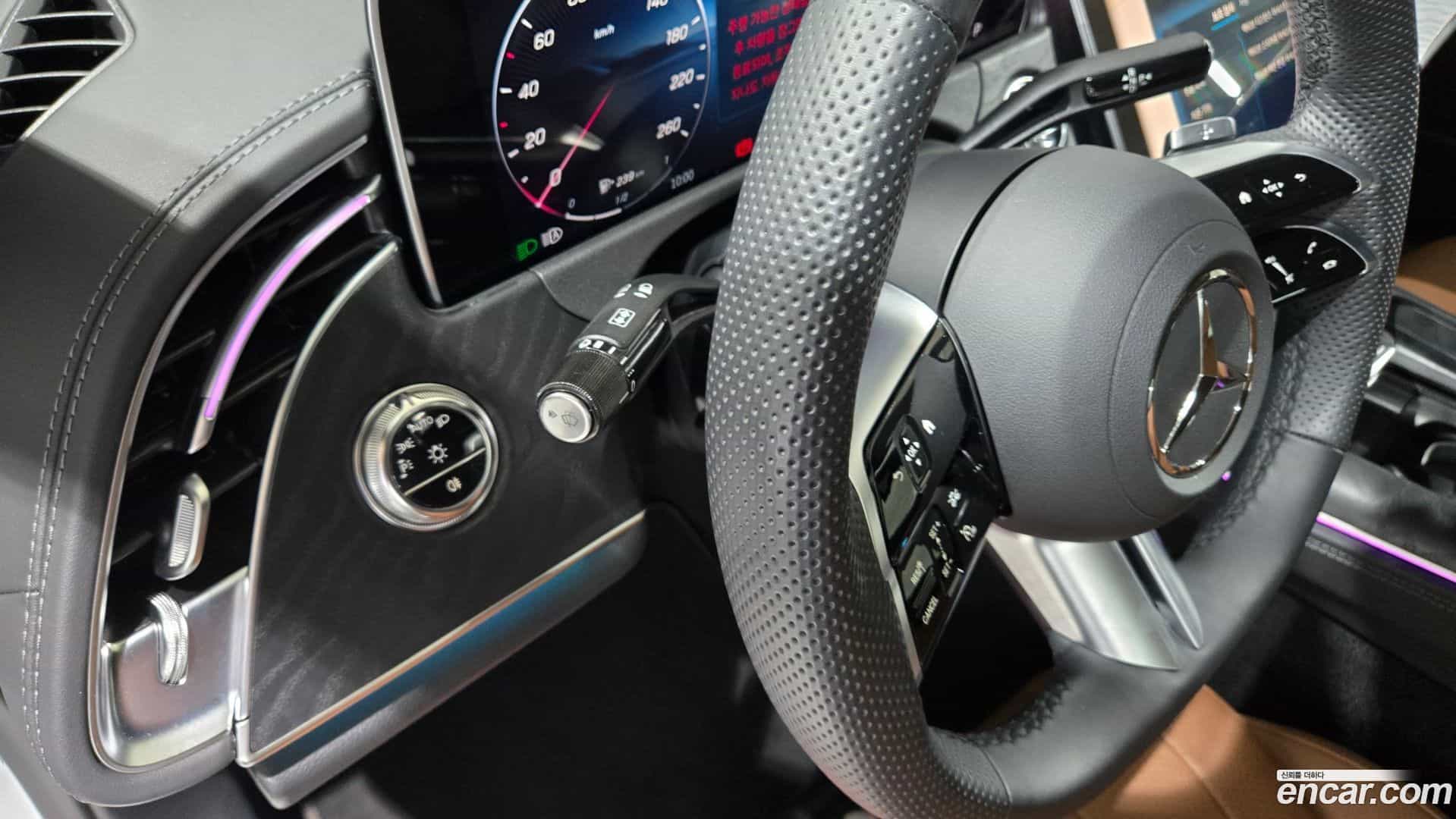 E-Class Mercedes-Benz 2025.7-OPTION-023