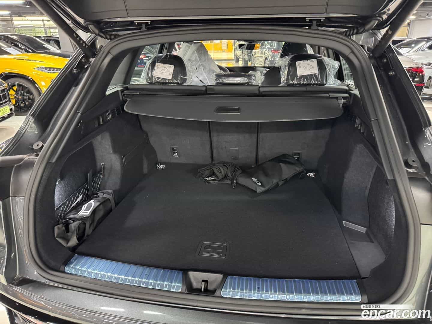 Q5 Audi 2025.11-OUTER-006