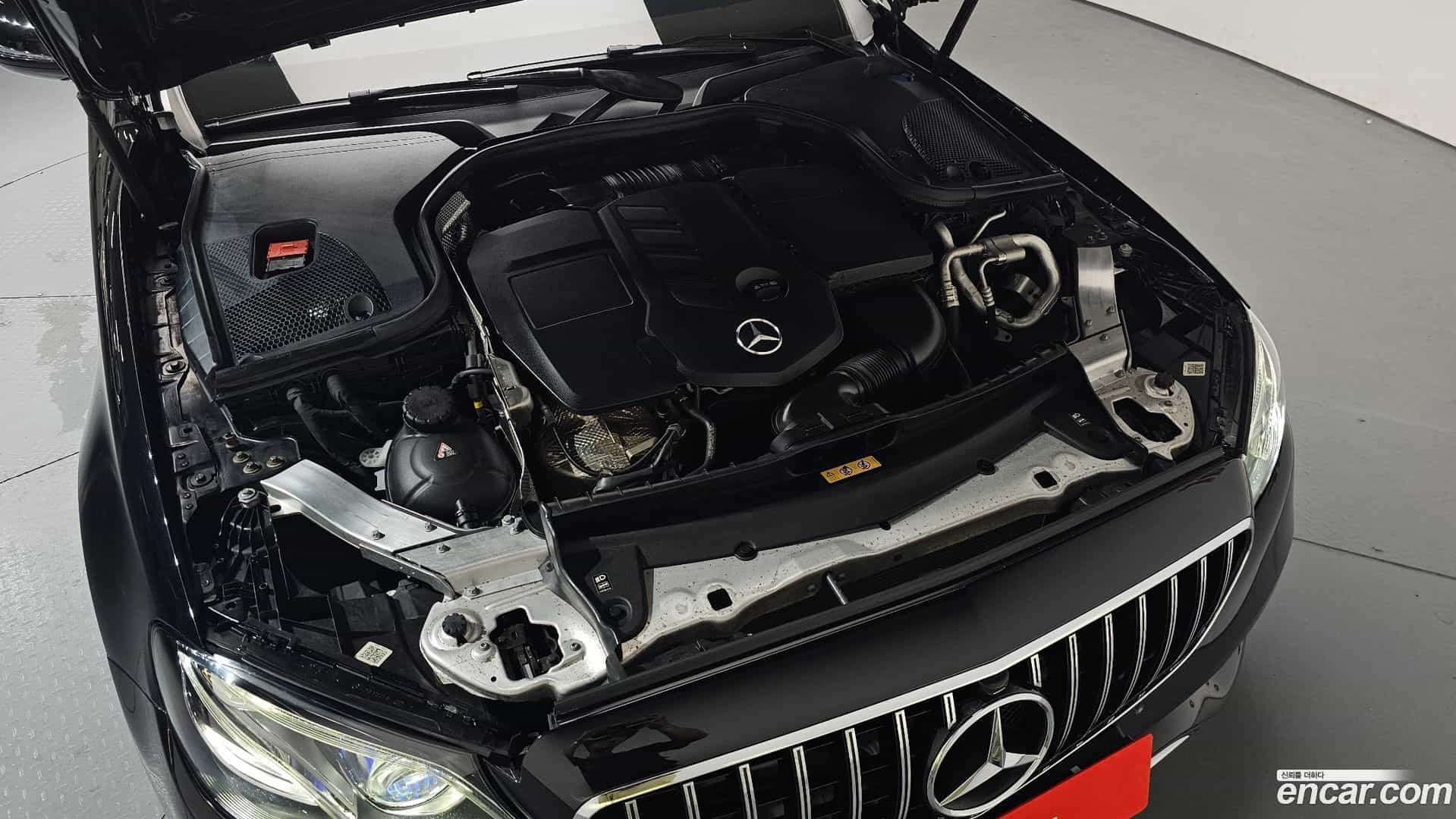 E-Class Mercedes-Benz 2020.8-OUTER-006