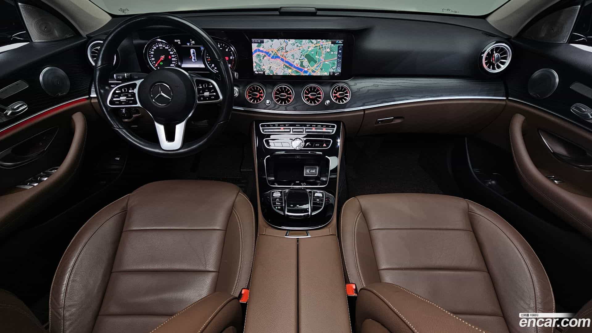 E-Class Mercedes-Benz 2020.8-INNER-007