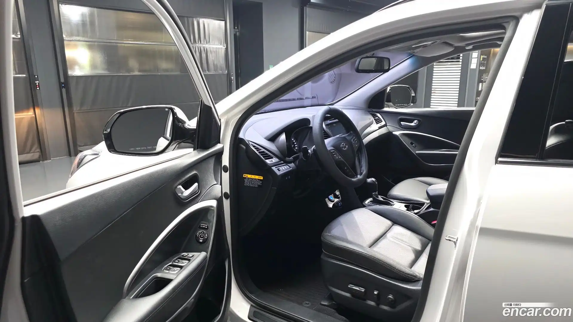 Santafe Hyundai 2015.6-INNER-010