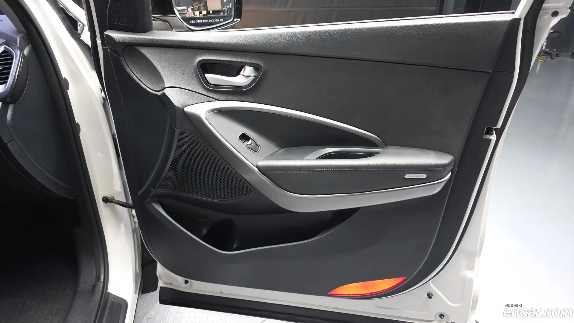 Santafe Hyundai 2015.6-INNER-034