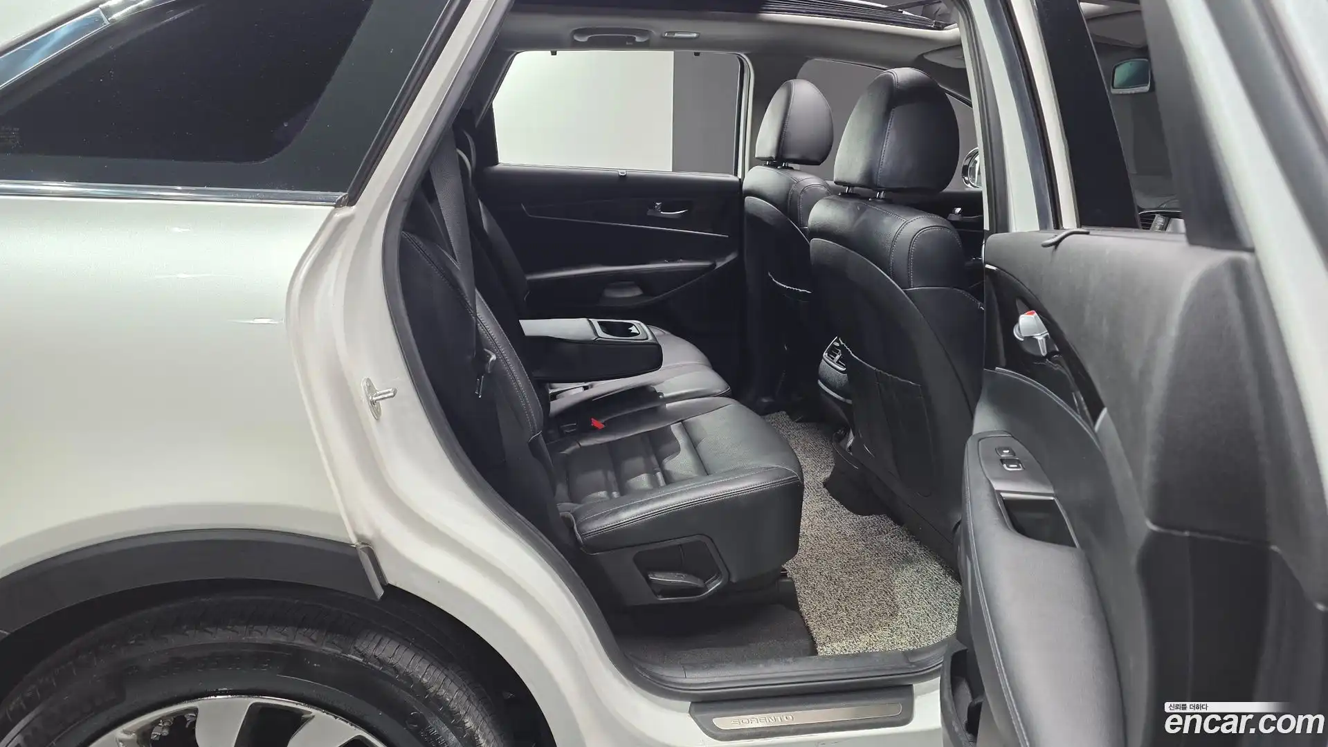 Sorento Kia 2018.5-OPTION-016