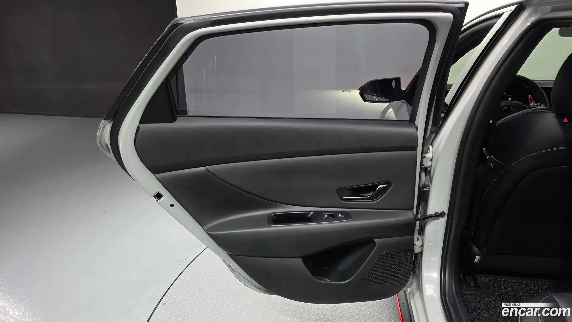 AVANTE Hyundai 2022.3-INNER-035