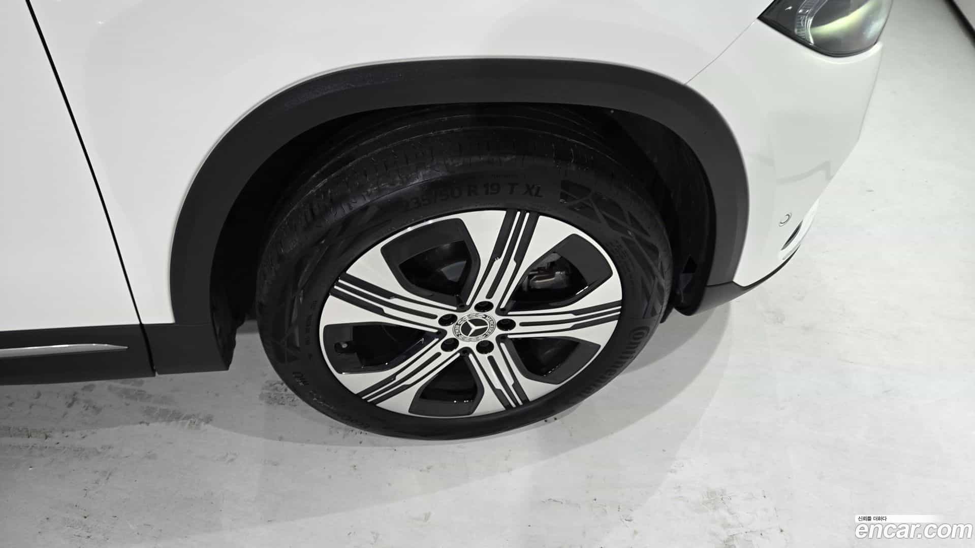 EQA Mercedes-Benz 2025.9-OUTER-005