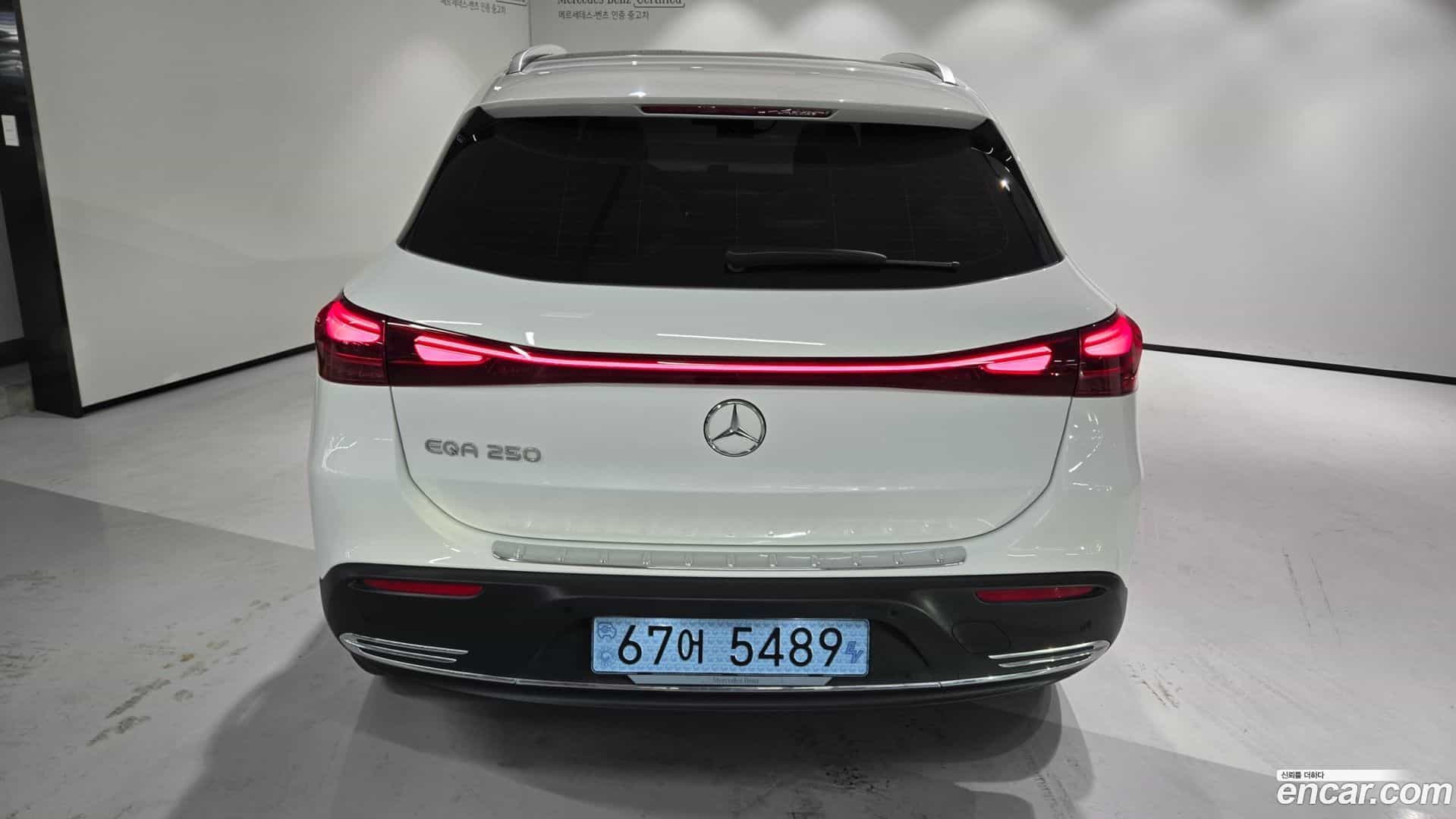 EQA Mercedes-Benz 2025.9-INNER-007