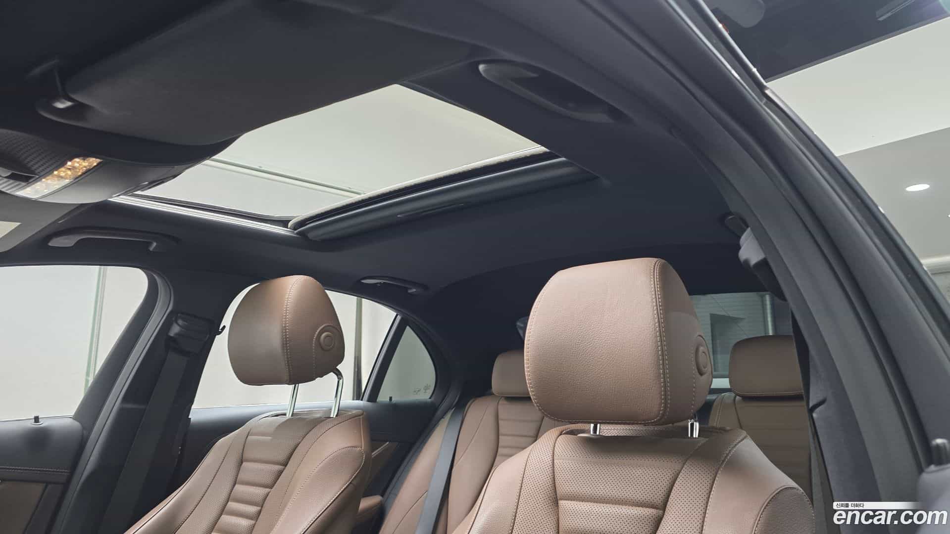 E-Class Mercedes-Benz 2021.5-OPTION-022