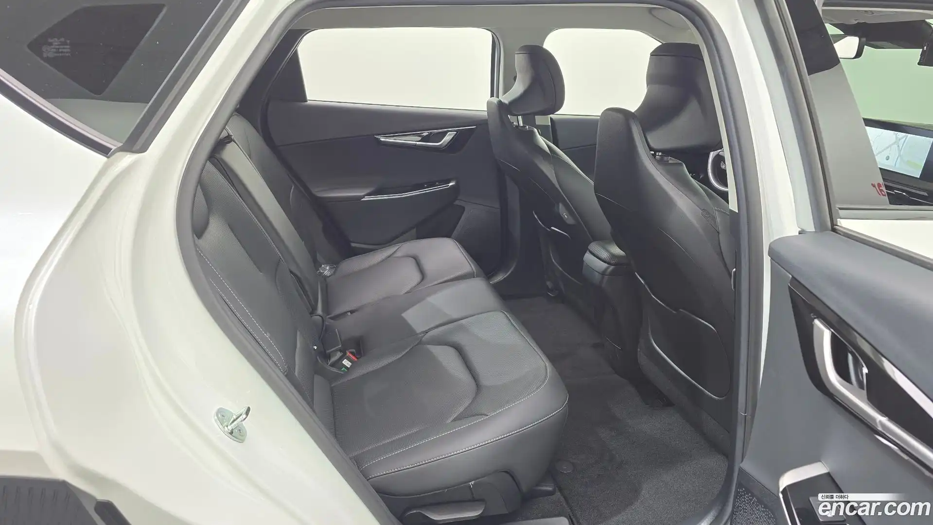 EV6 Kia 2023.2-OPTION-024