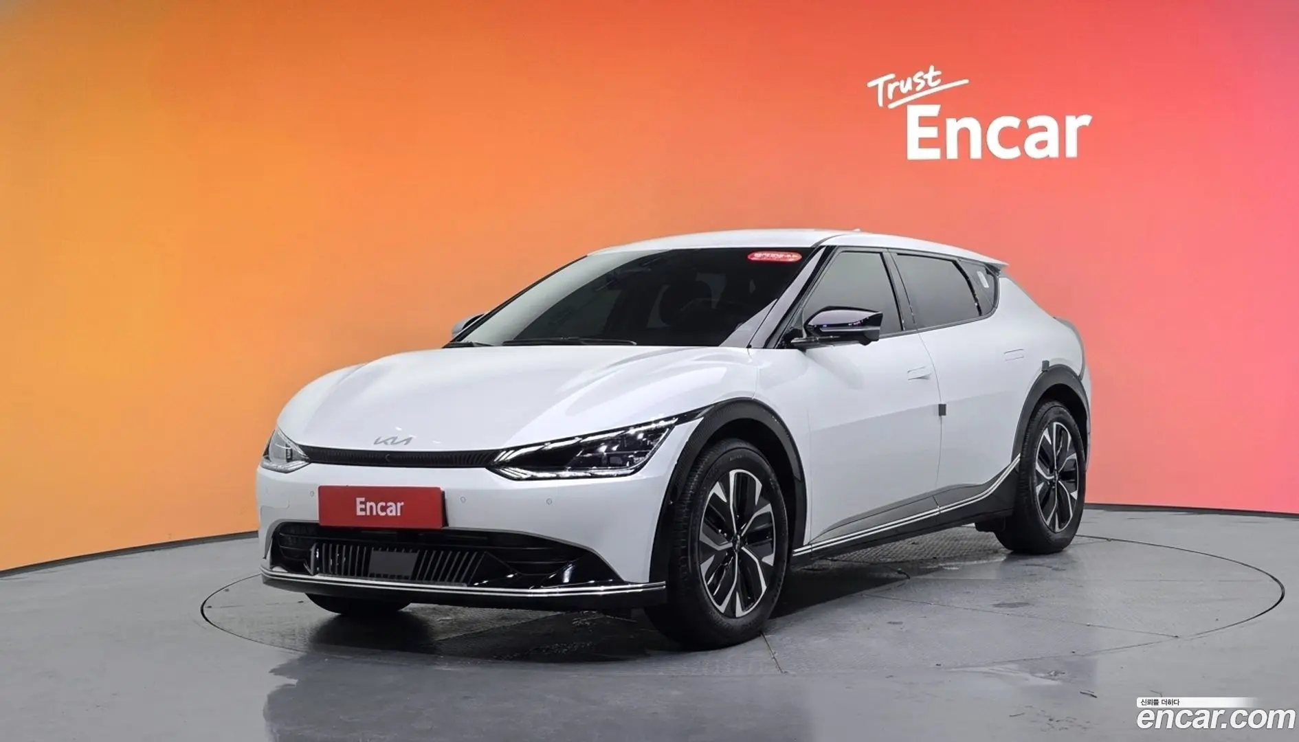 Main__Slider__Photo:EV6 Kia 2023.2-0