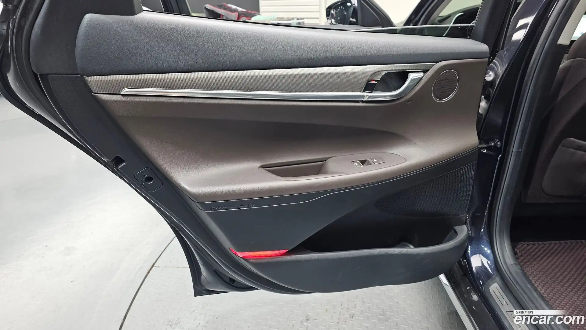 Grandeur Hyundai 2020.2-INNER-035