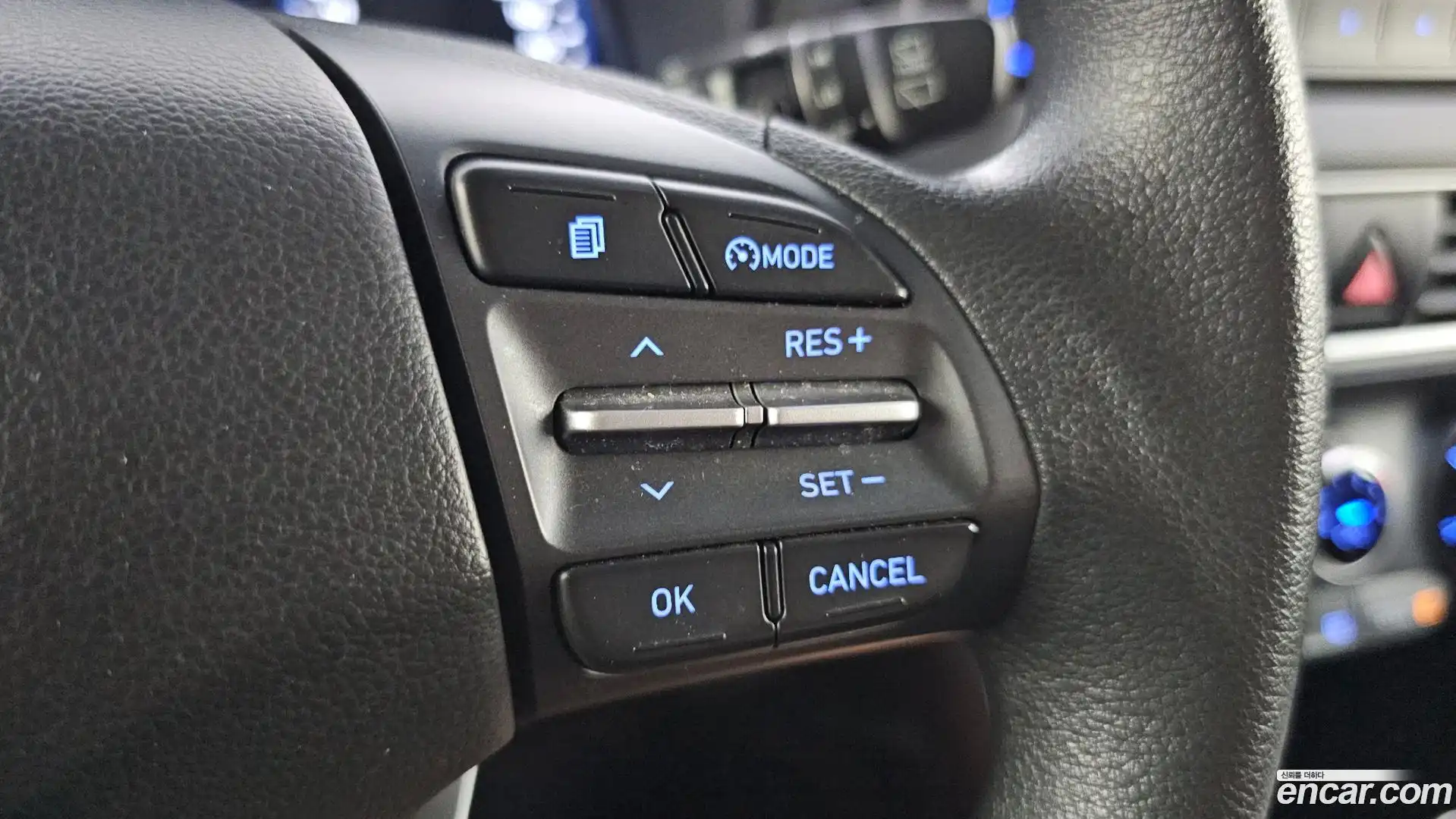 Kona Hyundai 2018.6-OPTION-021
