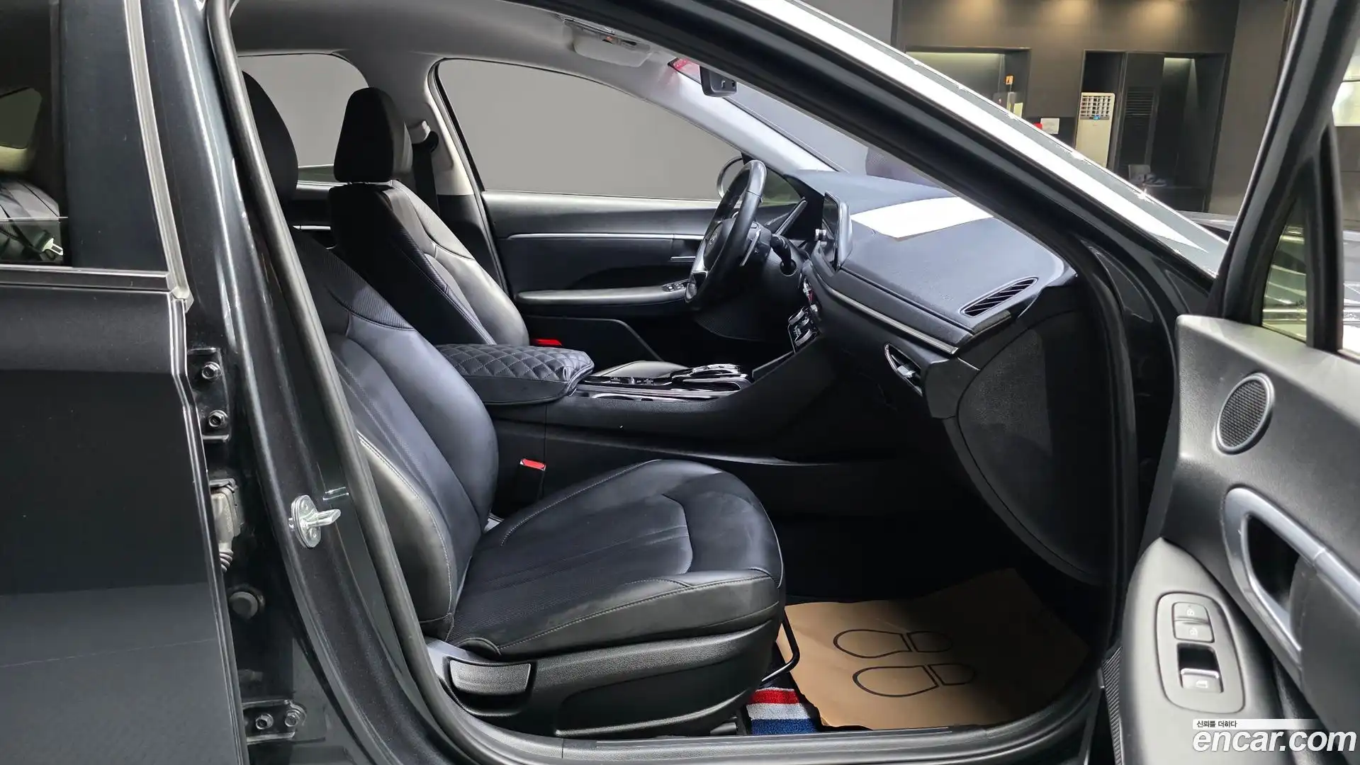 Sonata Hyundai 2020.8-INNER-036