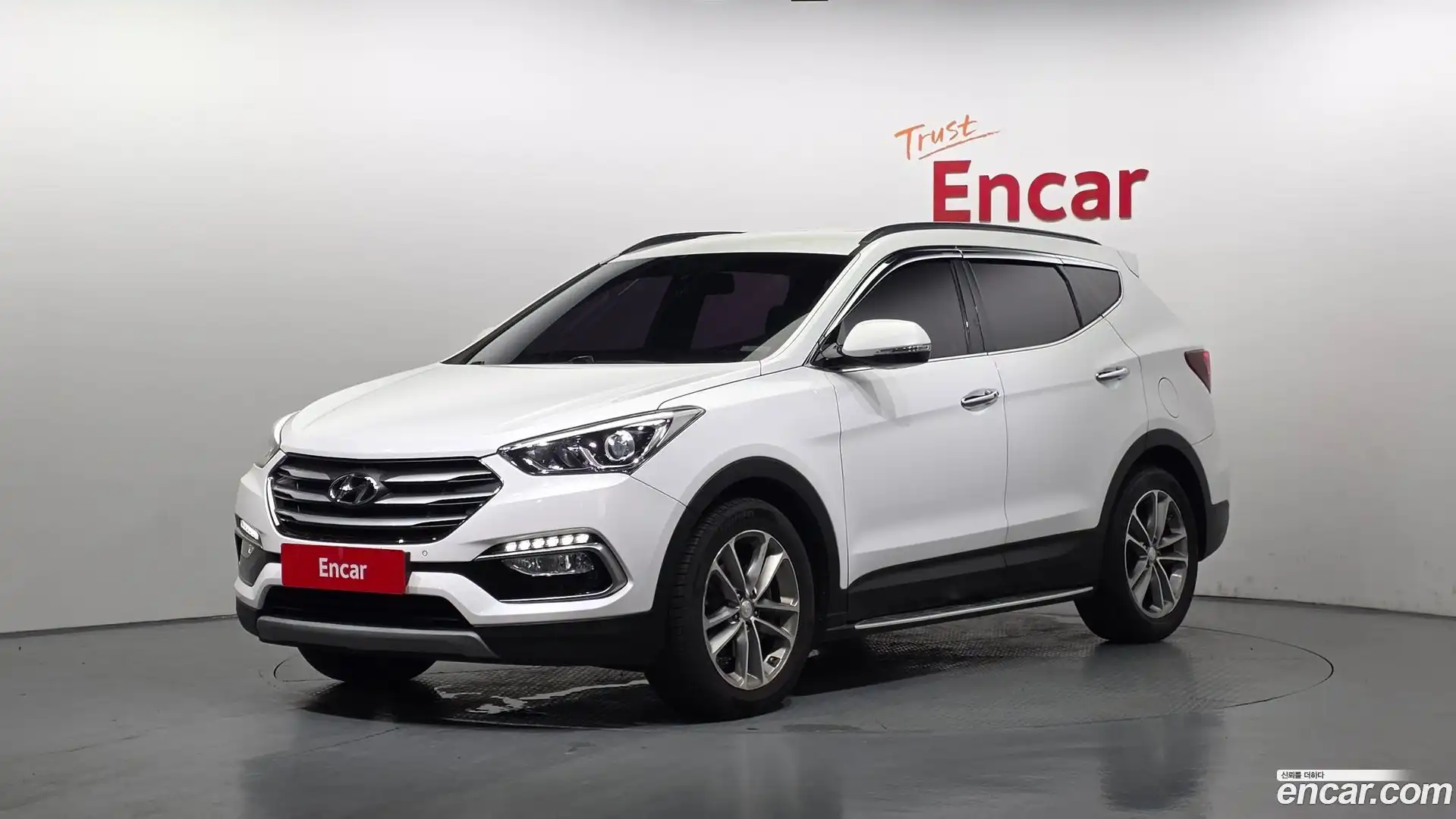 Santafe Hyundai 2017.3-OUTER-001