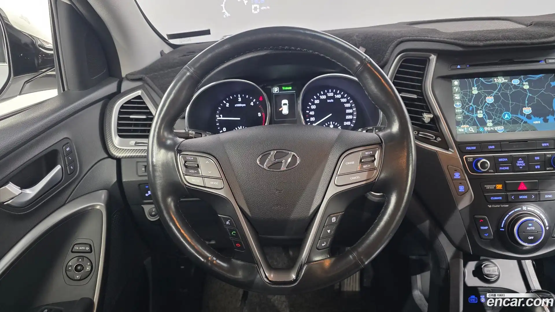 Santafe Hyundai 2017.3-OPTION-017