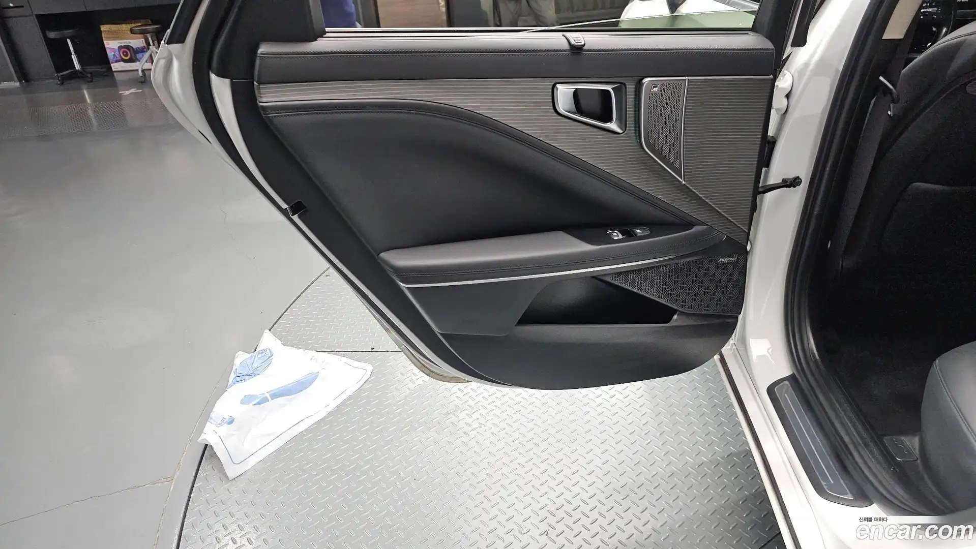 K8 Kia 2024.9-INNER-035