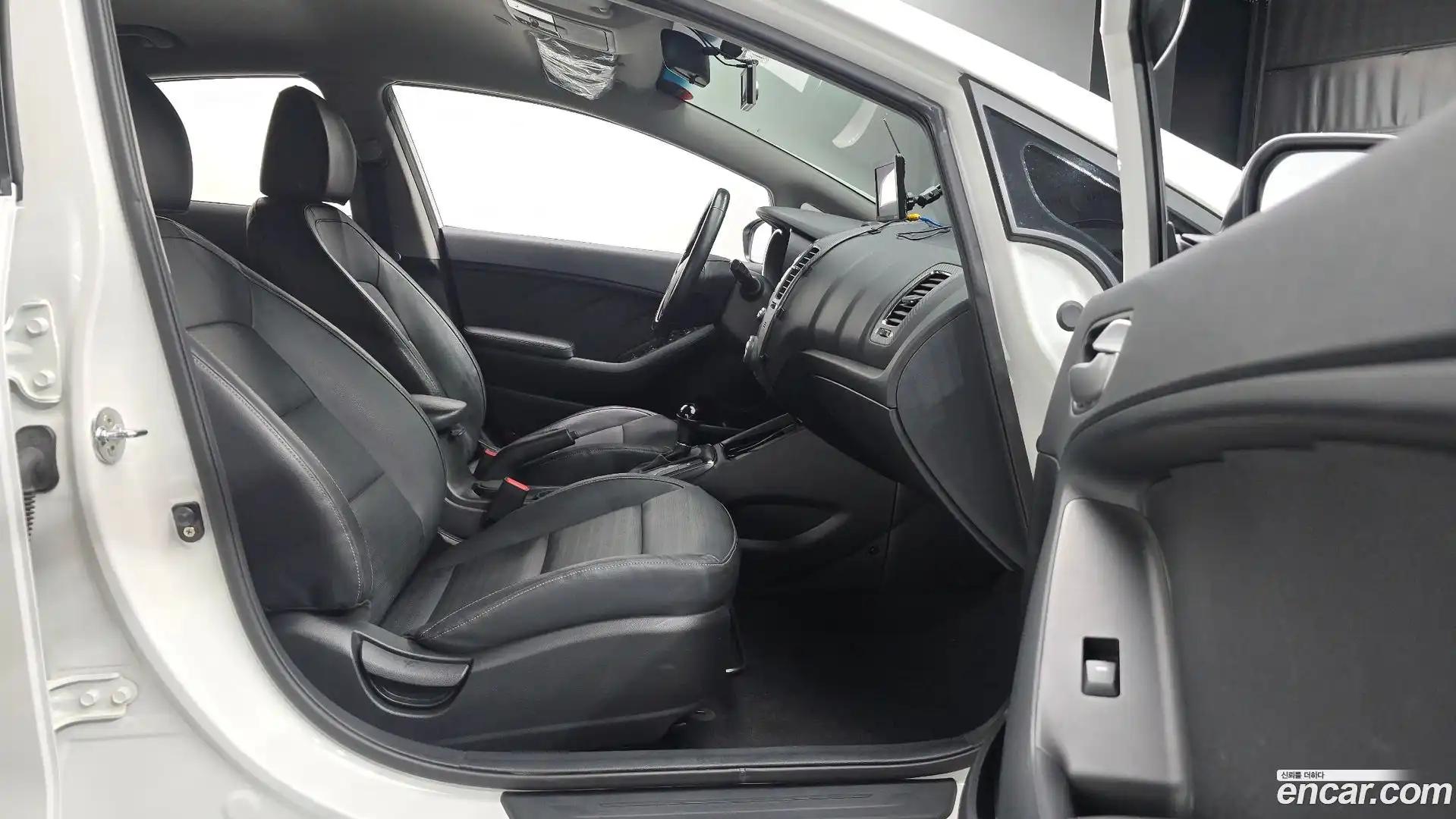 K3 Kia 2016.11-INNER-036